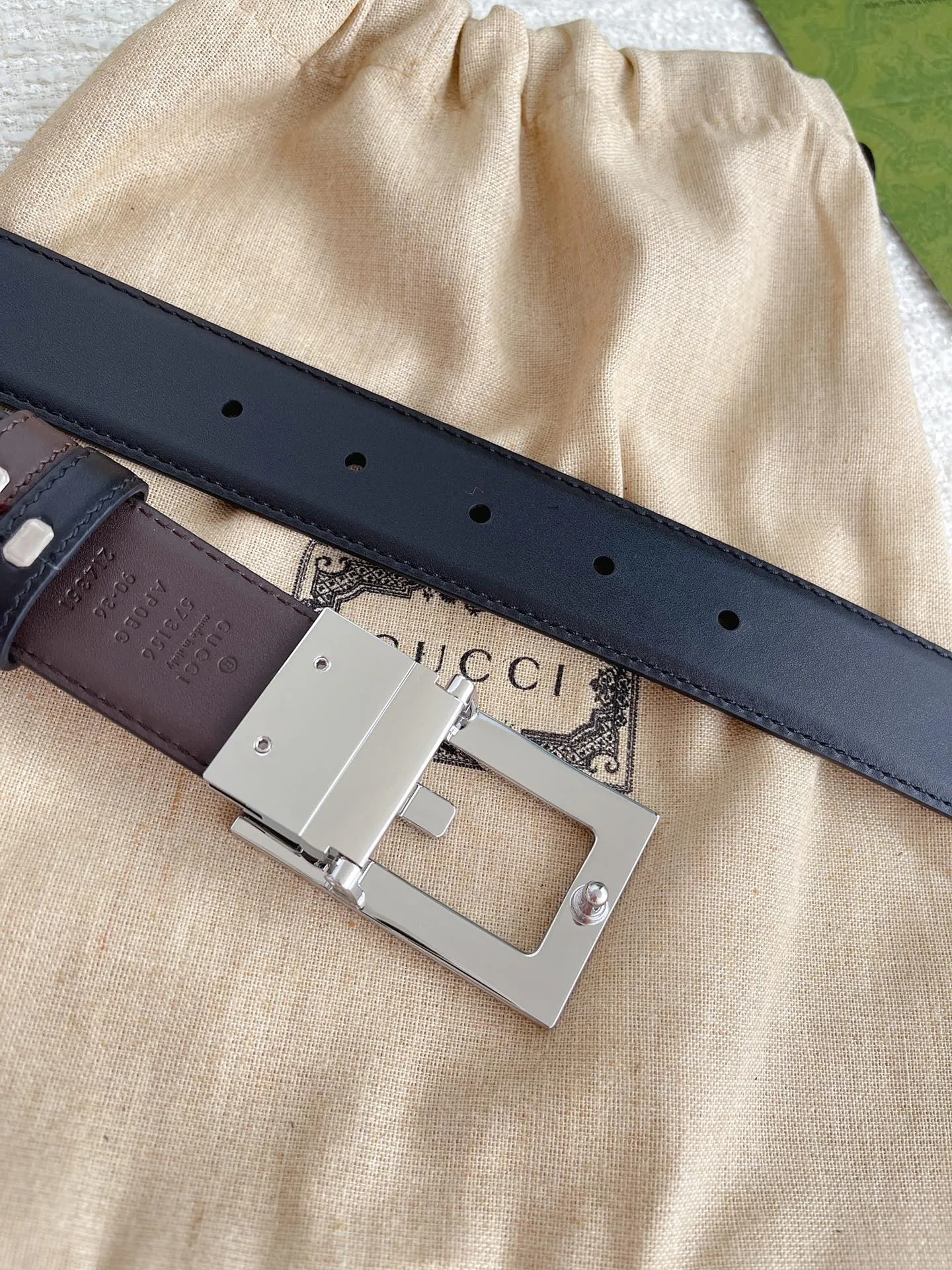 Gucci 新作3.5cm 黒コーヒー ダブルGベルト - 画像 (7)