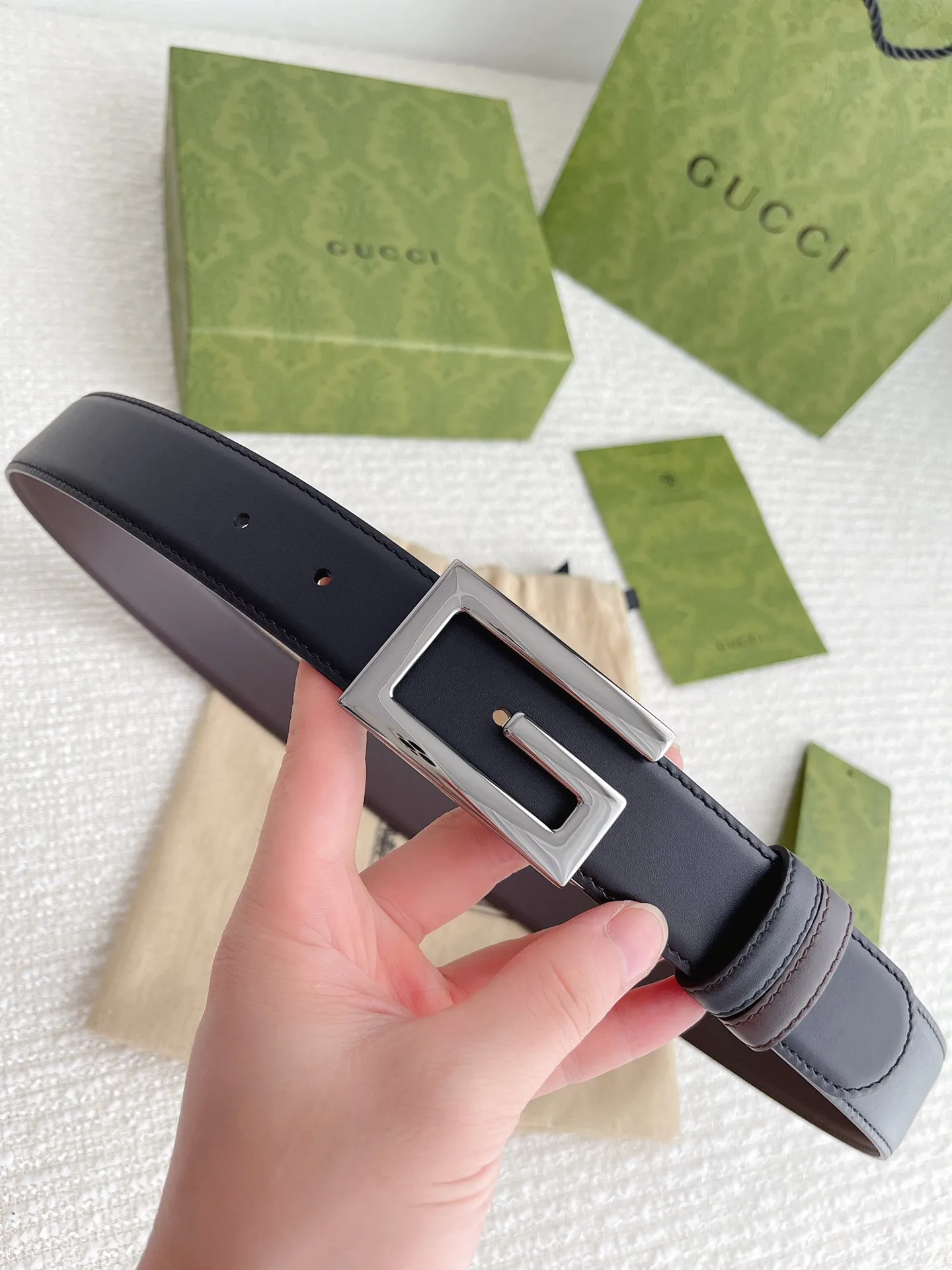 Gucci 新作3.5cm ベルト 黒コーヒー 2WAY - 画像 (3)