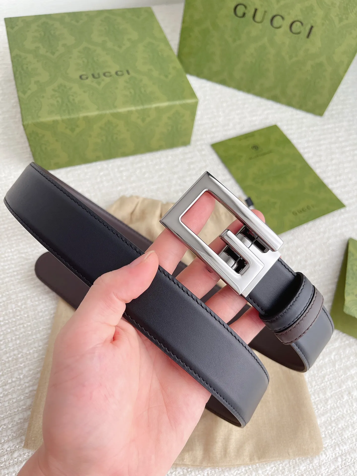 Gucci 新作3.5cm ベルト 黒コーヒー 2WAY - 画像 (10)