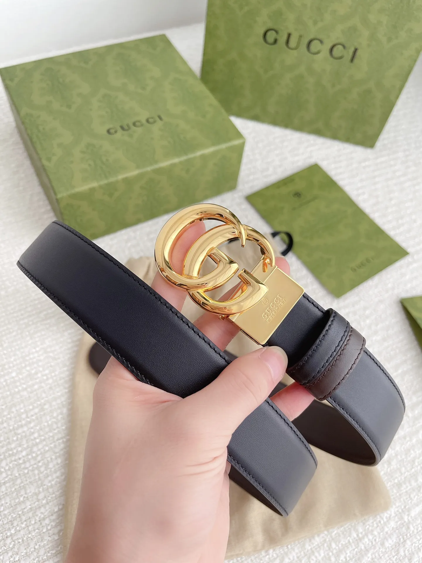 Gucci 新作3.5cm ベルト 黒コーヒー 2面使い - 画像 (10)
