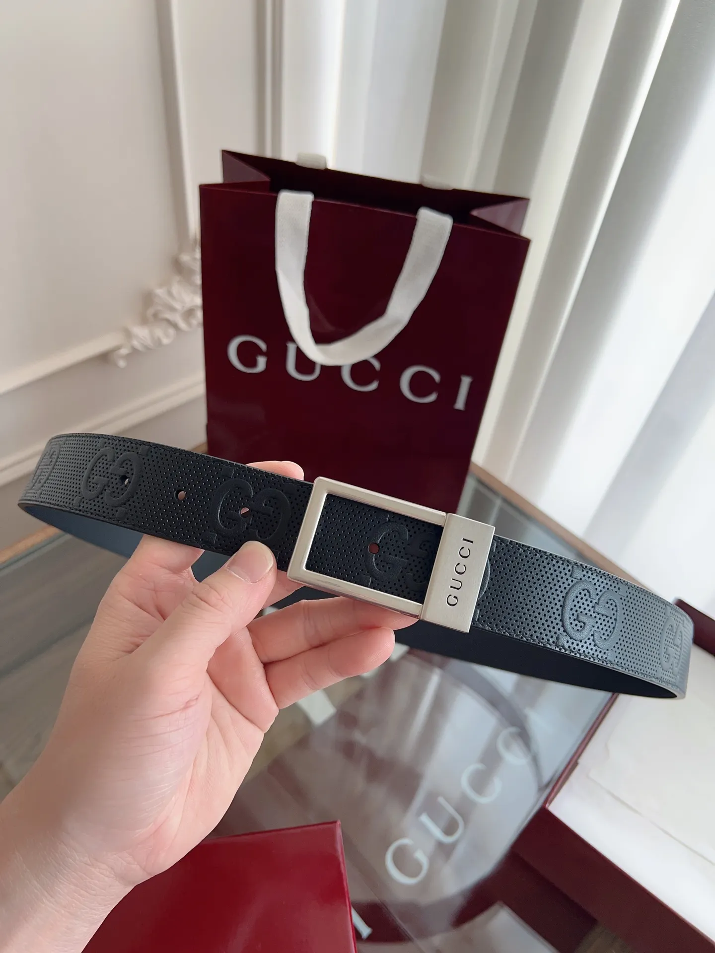 Gucci 新作黒シリコンベルト 3.5cm幅 - 画像 (6)