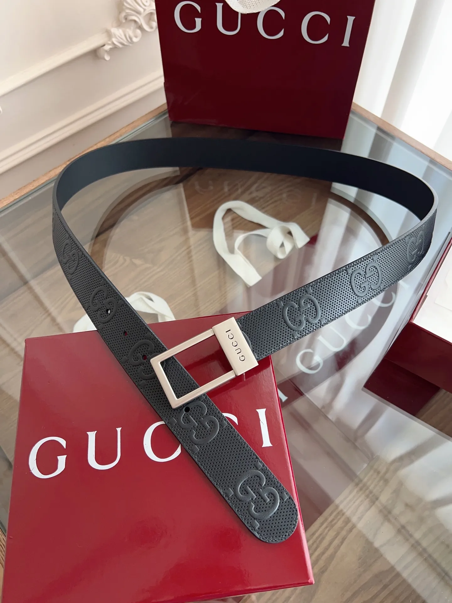 Gucci 新作黒シリコンベルト 3.5cm幅 - 画像 (8)