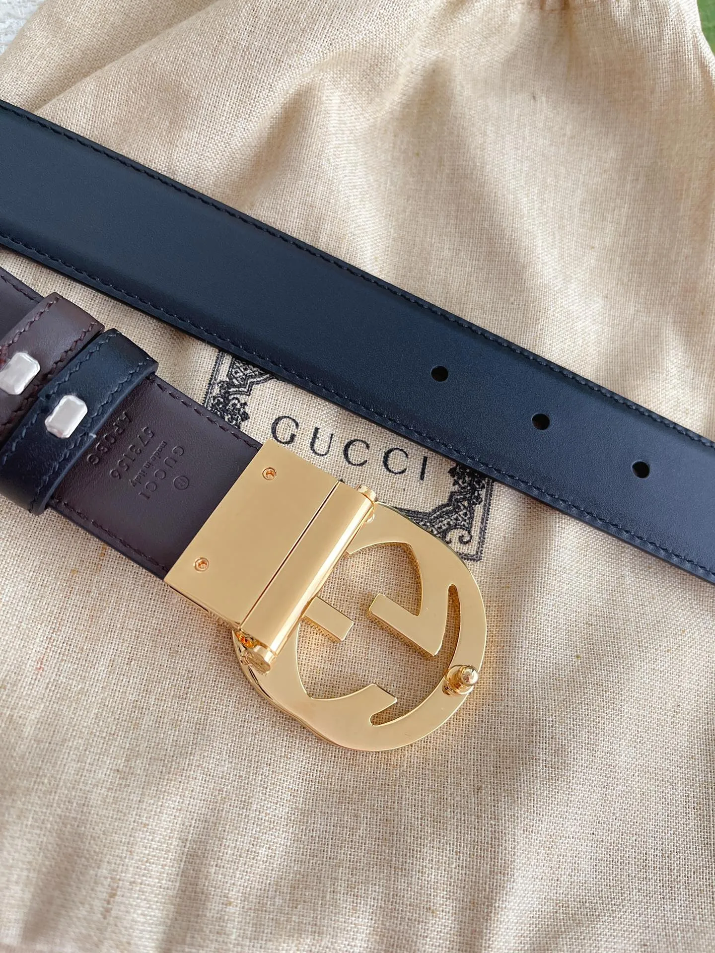 Gucci 新作3.5cm ベルト ブラックコーヒー 2WAY - 画像 (7)