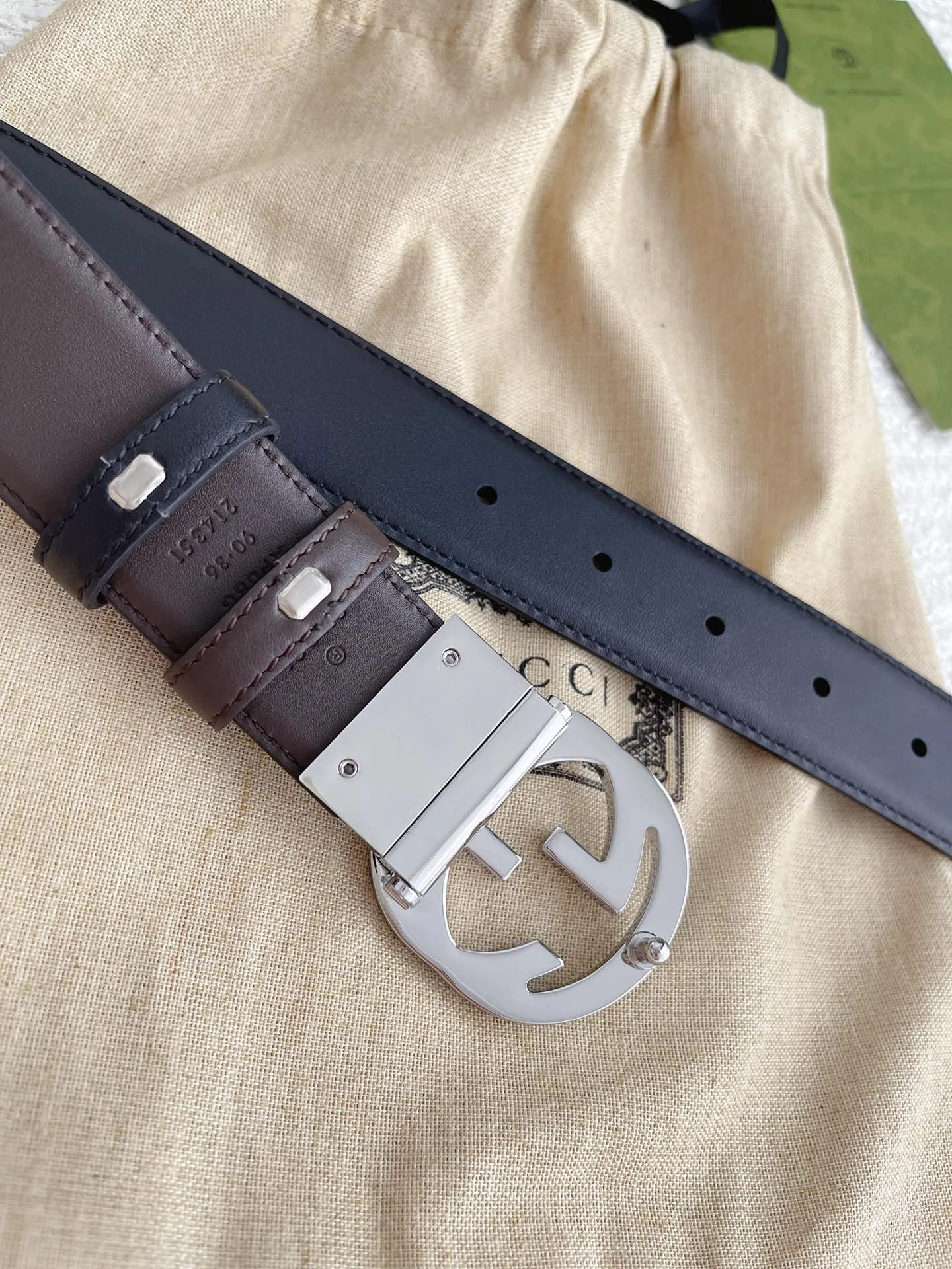 Gucci 新作3.5cm ベルト ブラックコーヒー 2WAY - 画像 (7)