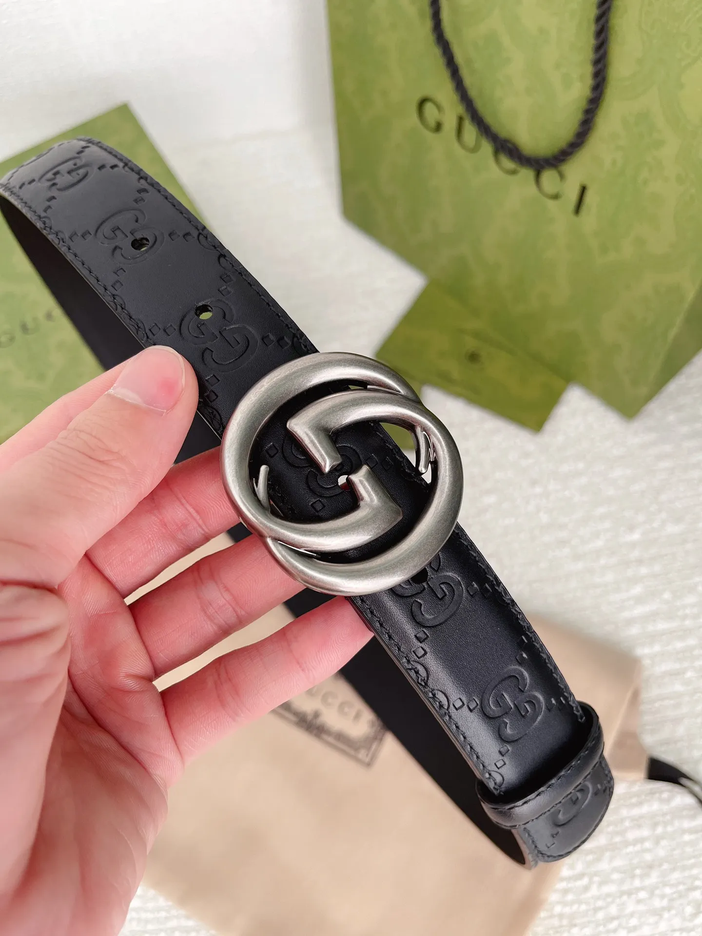 Gucci 新作3.0cmベルト ブラック レザー - 画像 (3)