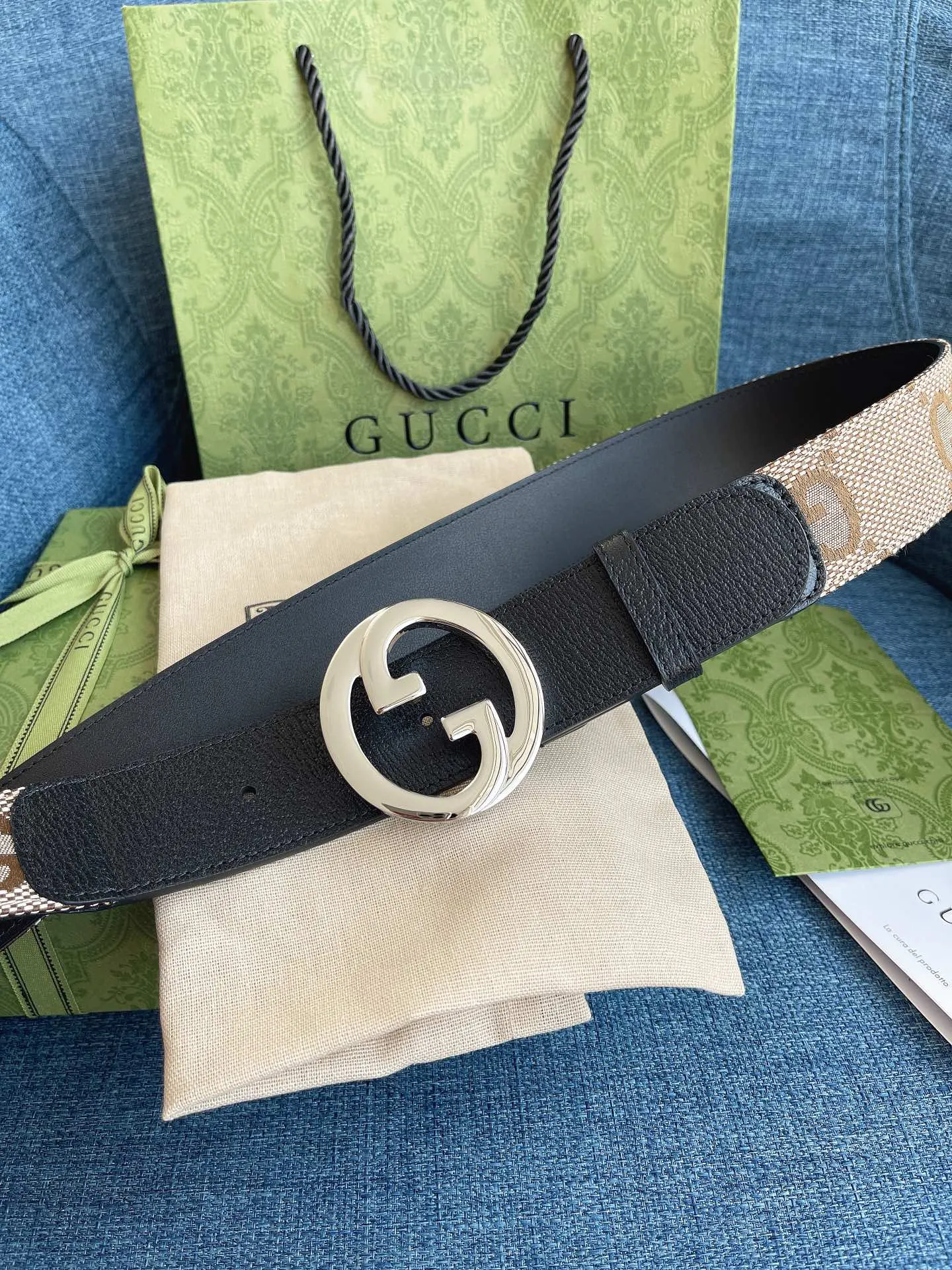 Gucci 新作Gベルト ブラックとベージュ - 画像 (6)