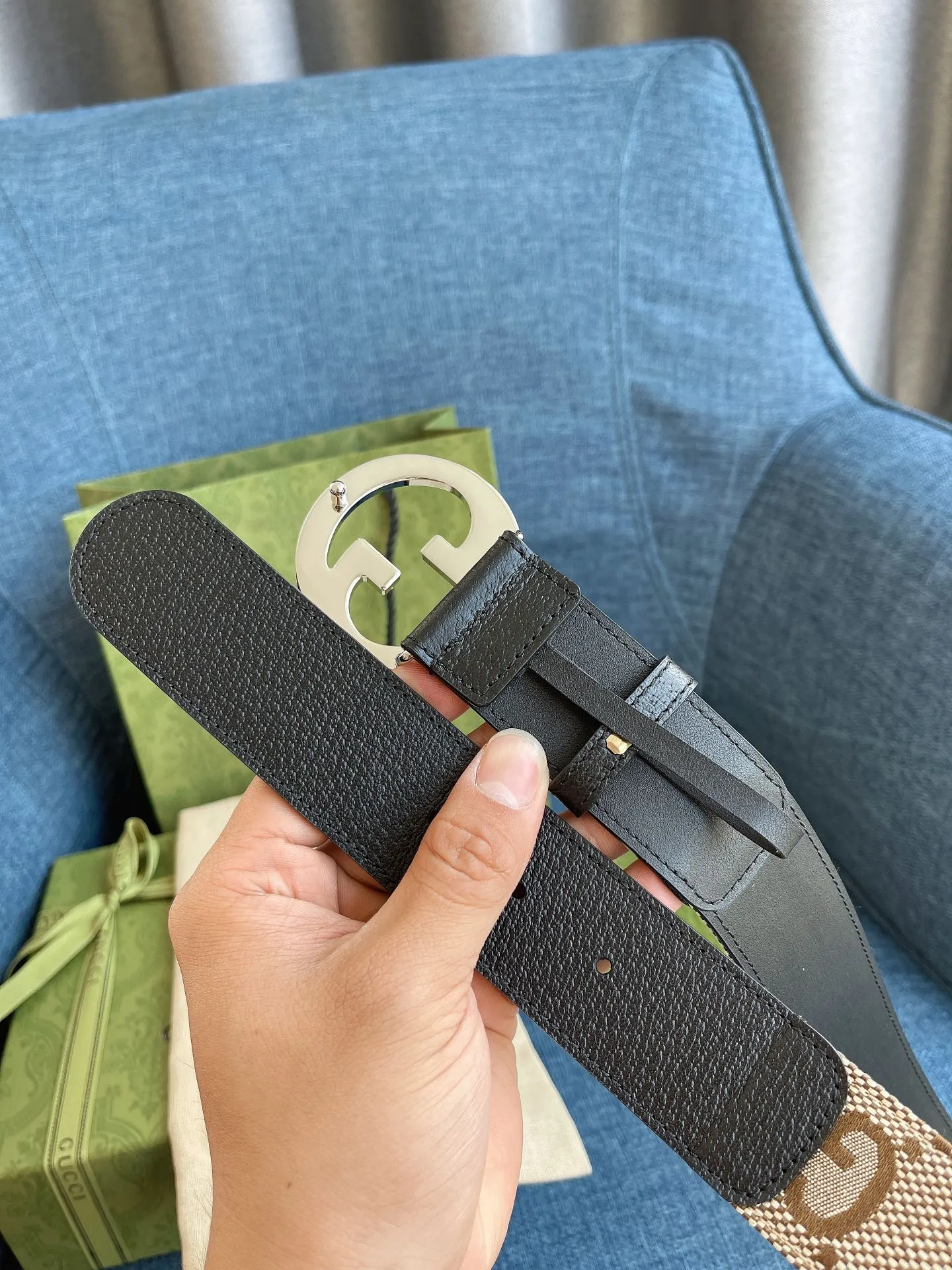 Gucci 新作Gベルト ブラックとベージュ - 画像 (8)