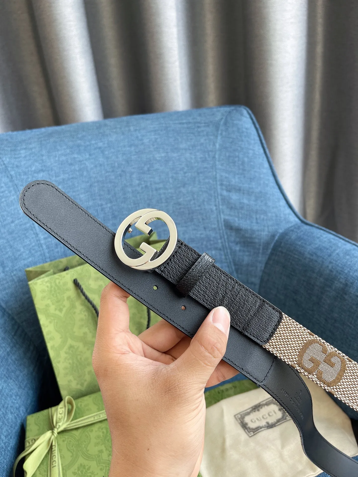 Gucci ベルト ブラックとベージュ - 画像 (4)