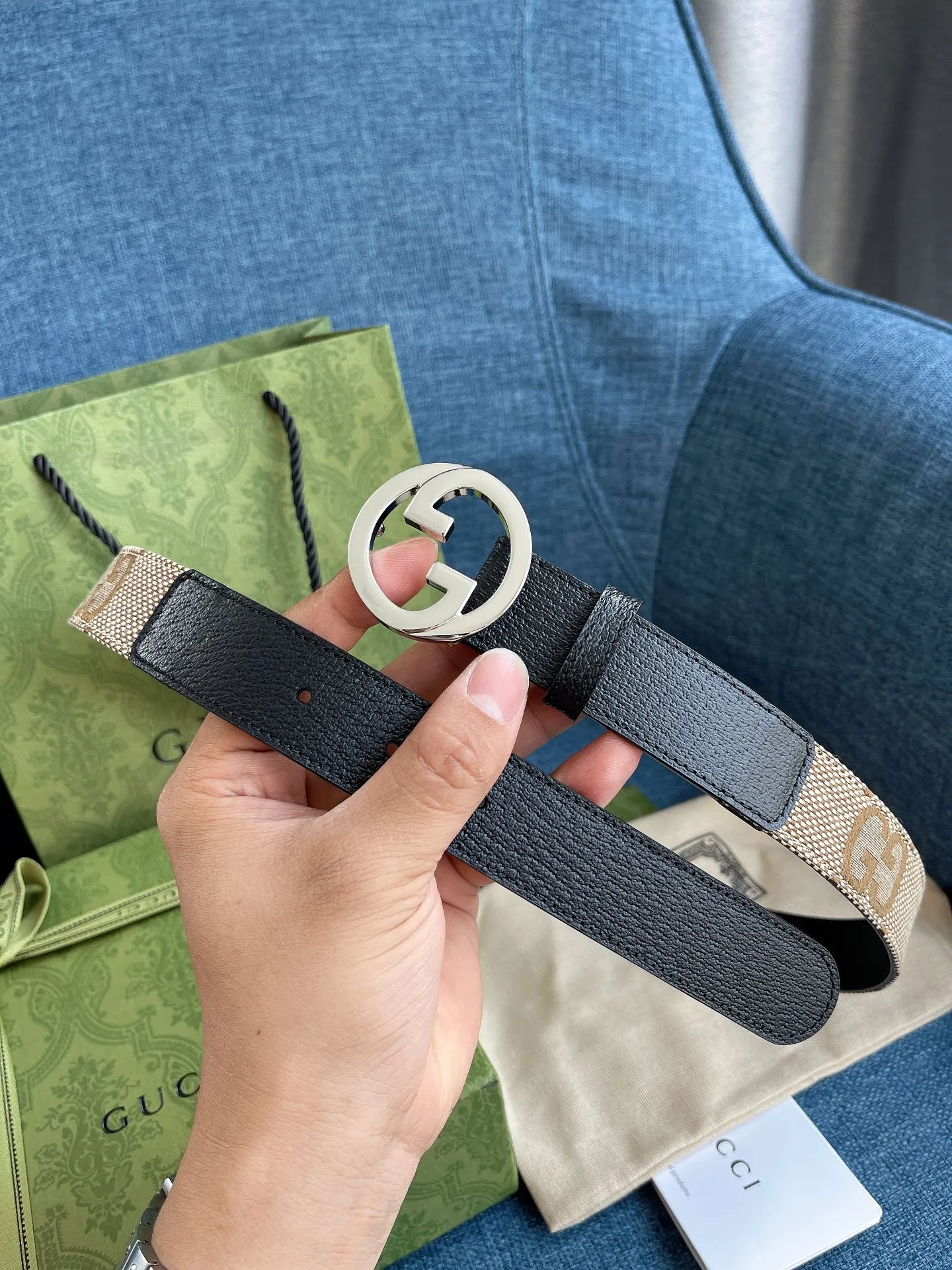 Gucci ベルト ブラックとベージュ - 画像 (5)