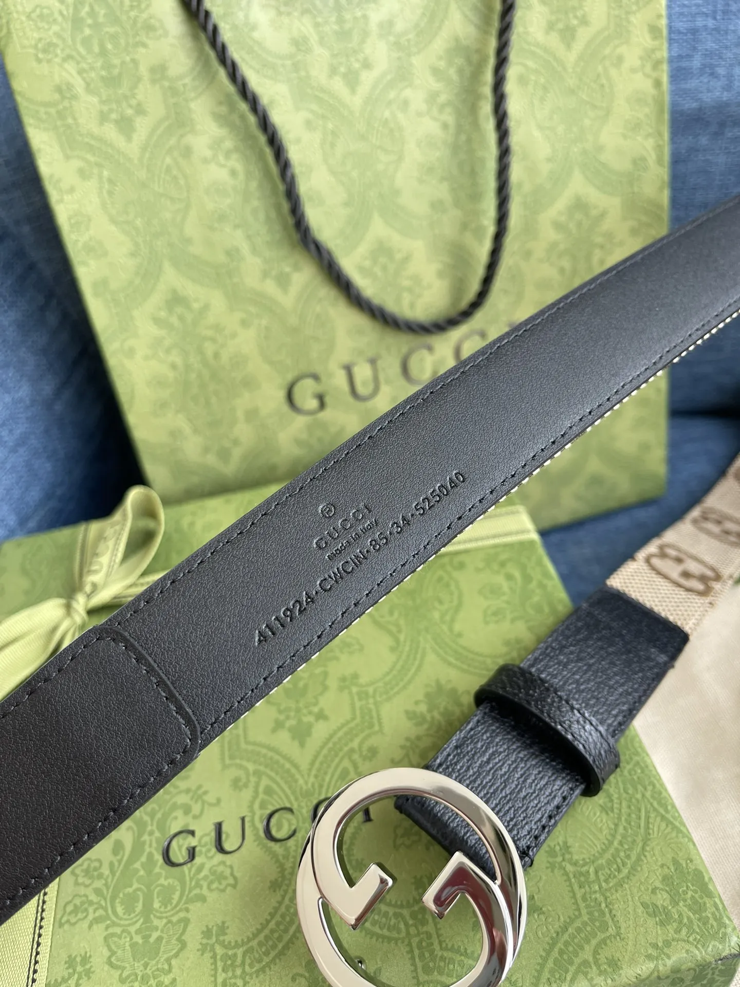 Gucci ベルト ブラックとベージュ - 画像 (7)