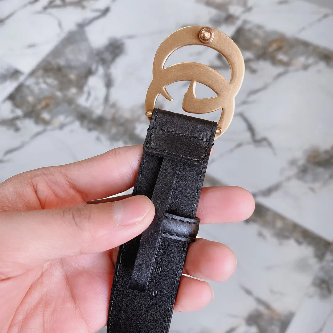 Gucci 140 ブラックベルト 3.0cm スタイル - 画像 (5)