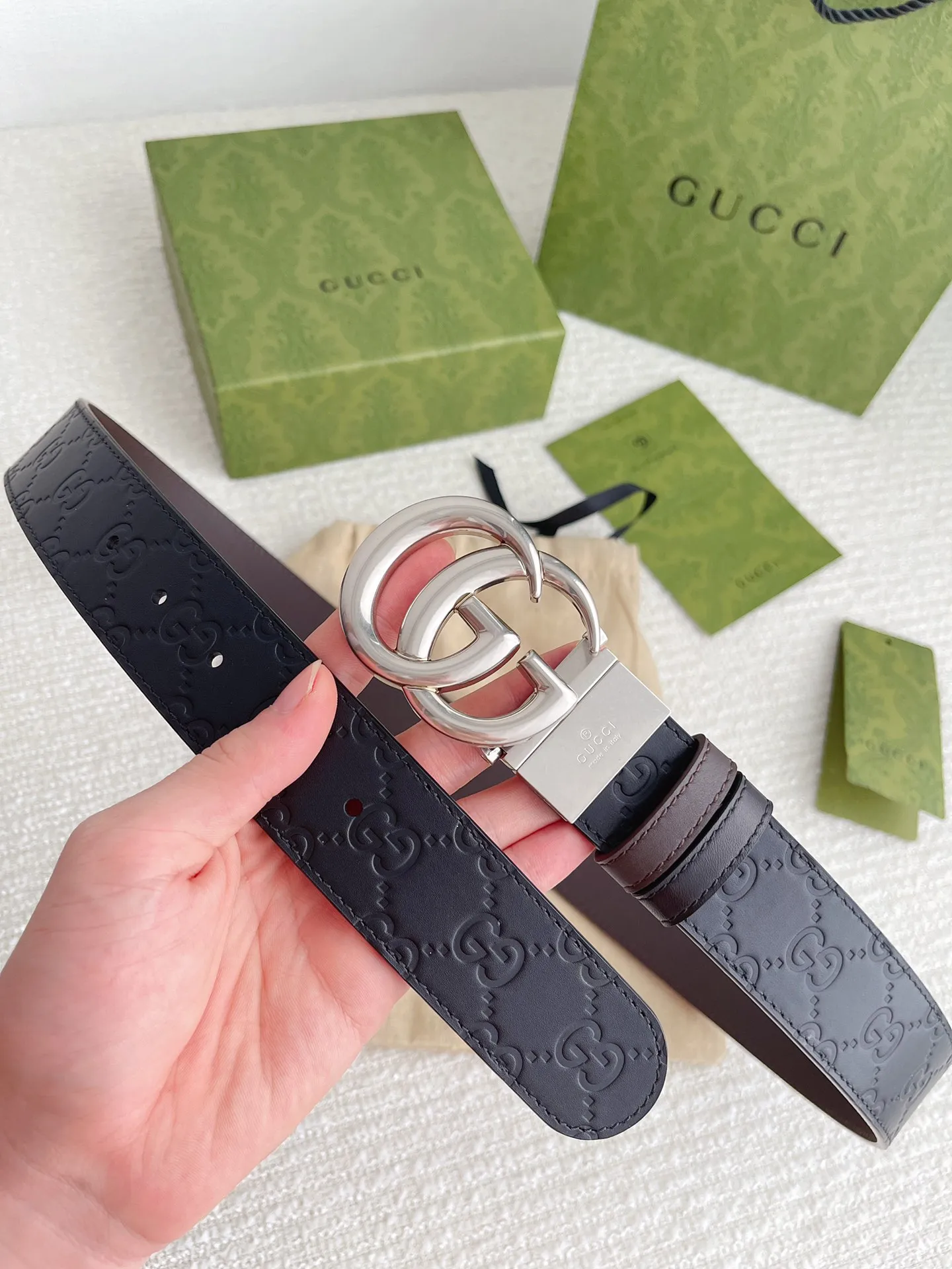 Gucci 新作 黒 ダブルフェイスベルト - 画像 (5)