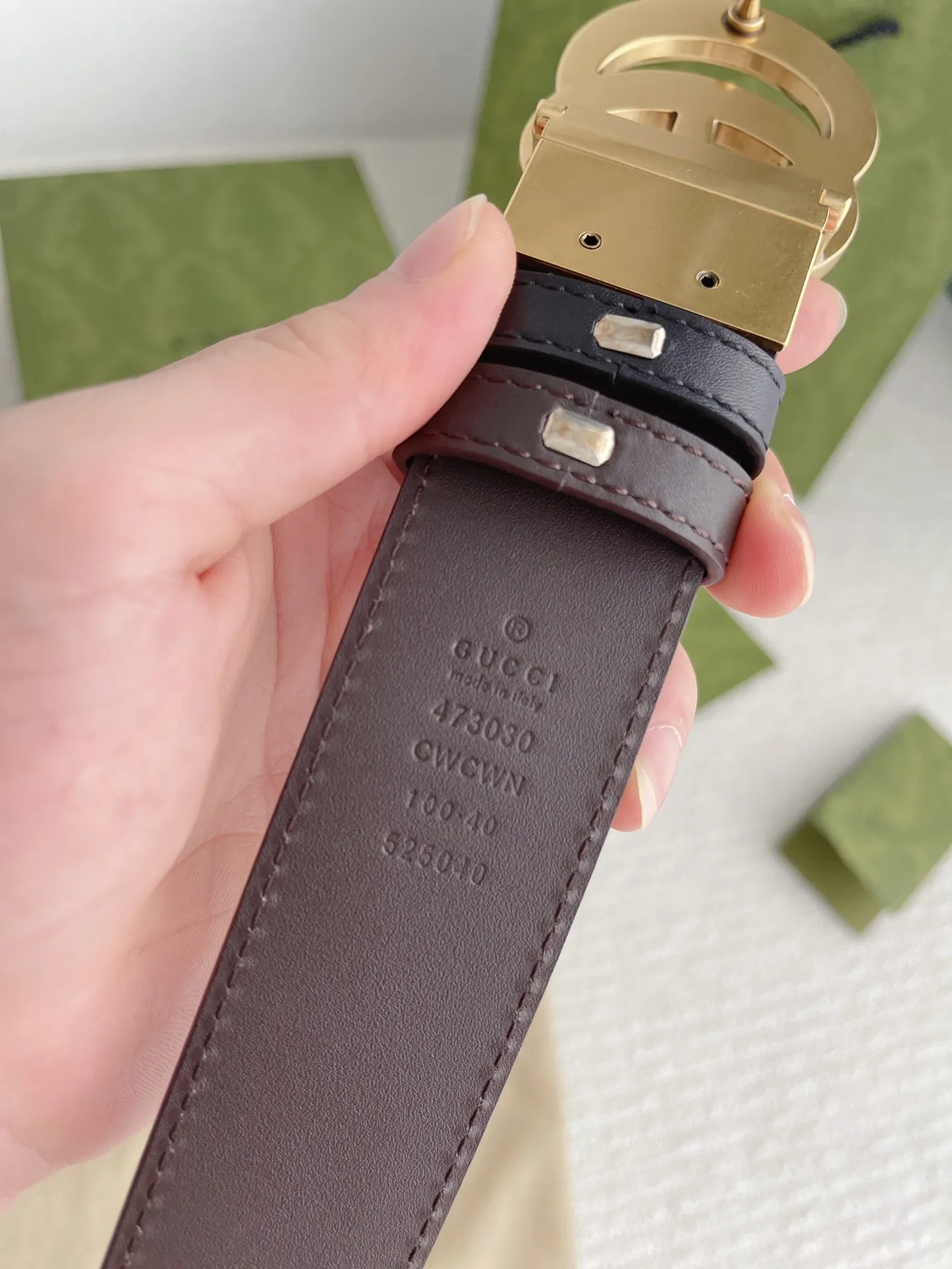 Gucci新作黒牛革ベルトGGバックル - 画像 (8)