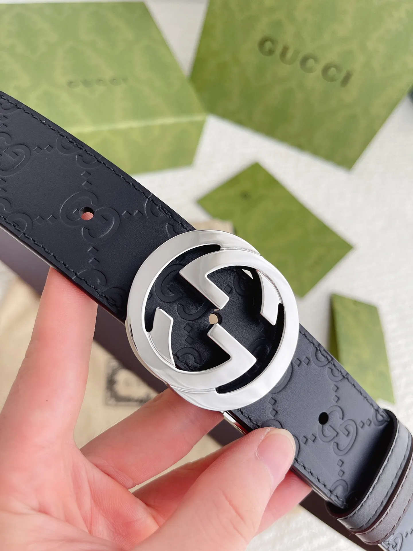 Gucci新作黒牛革ベルト - 画像 (4)