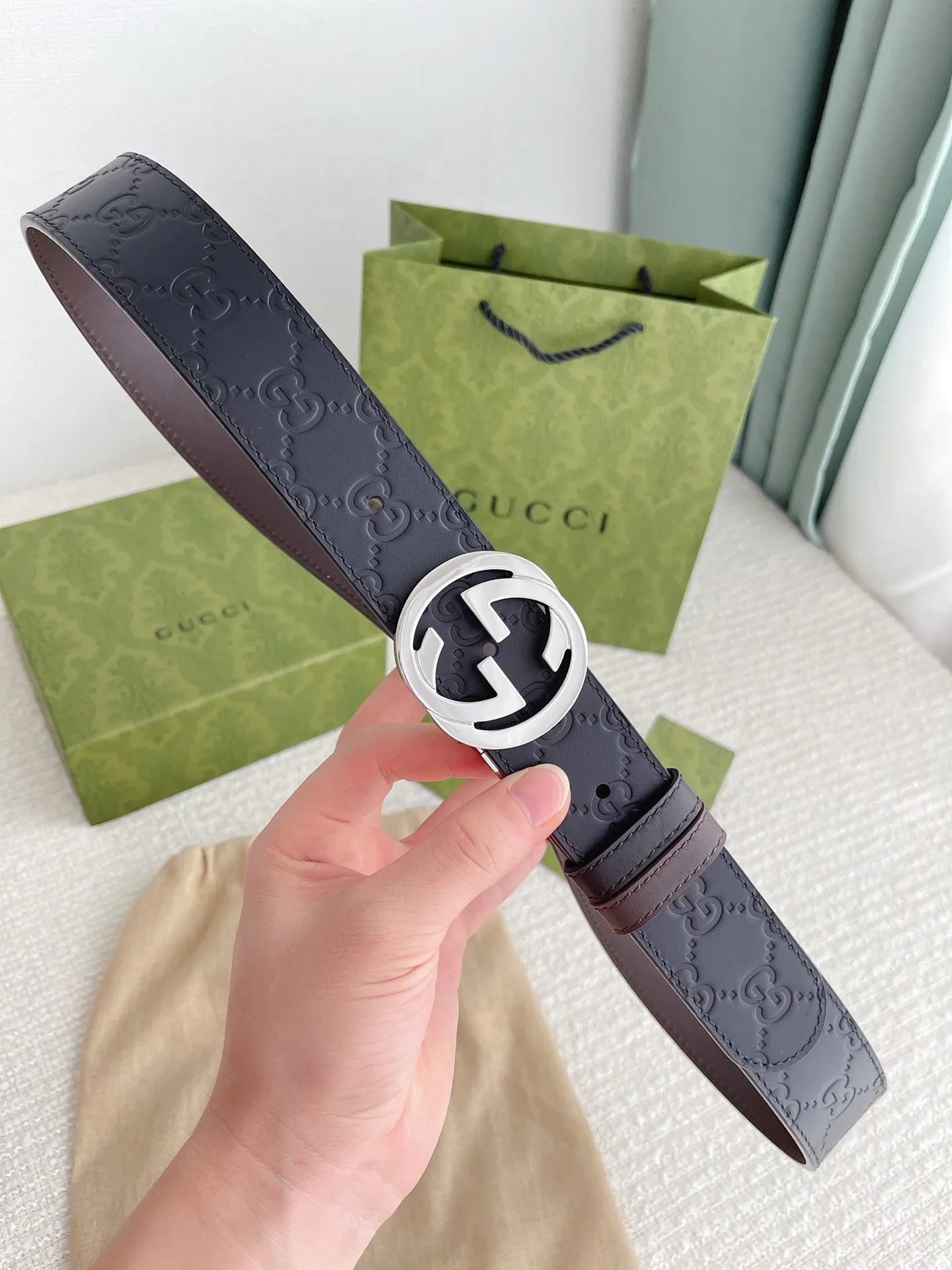 Gucci新作黒牛革ベルト - 画像 (9)