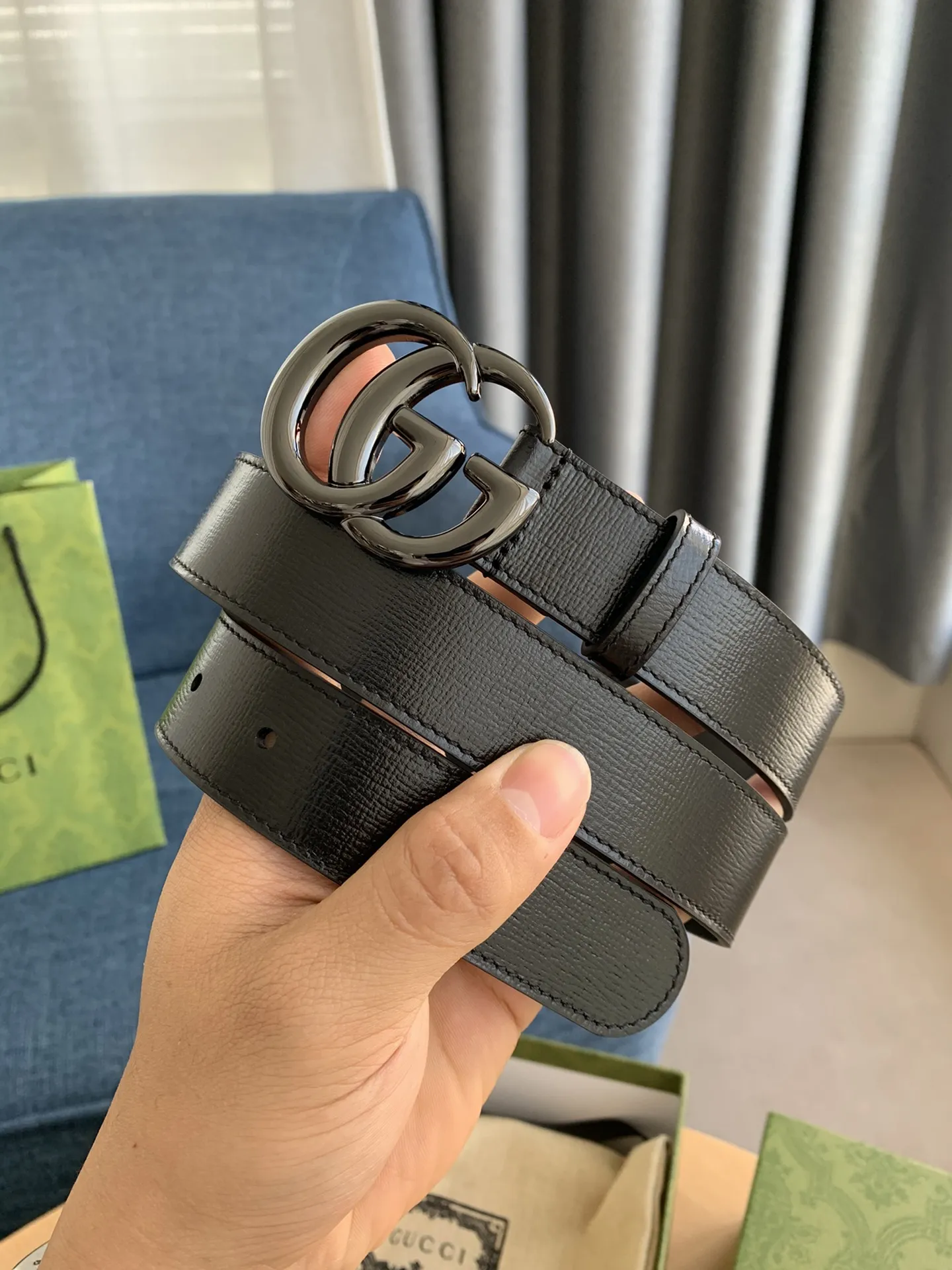 Gucci 新作 ブラック ベルト インターロッキングG