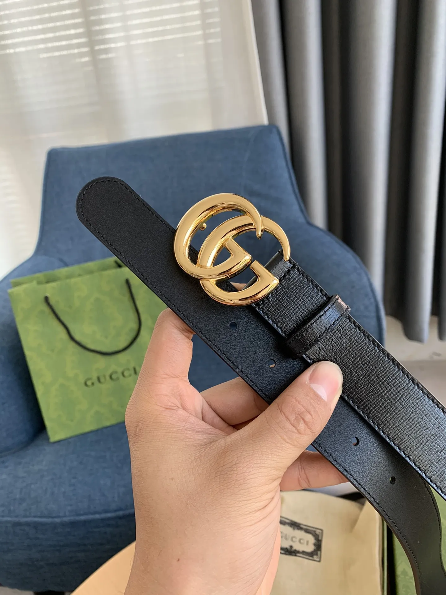 Gucci新作黒レザーベルトゴールドバックル - 画像 (4)