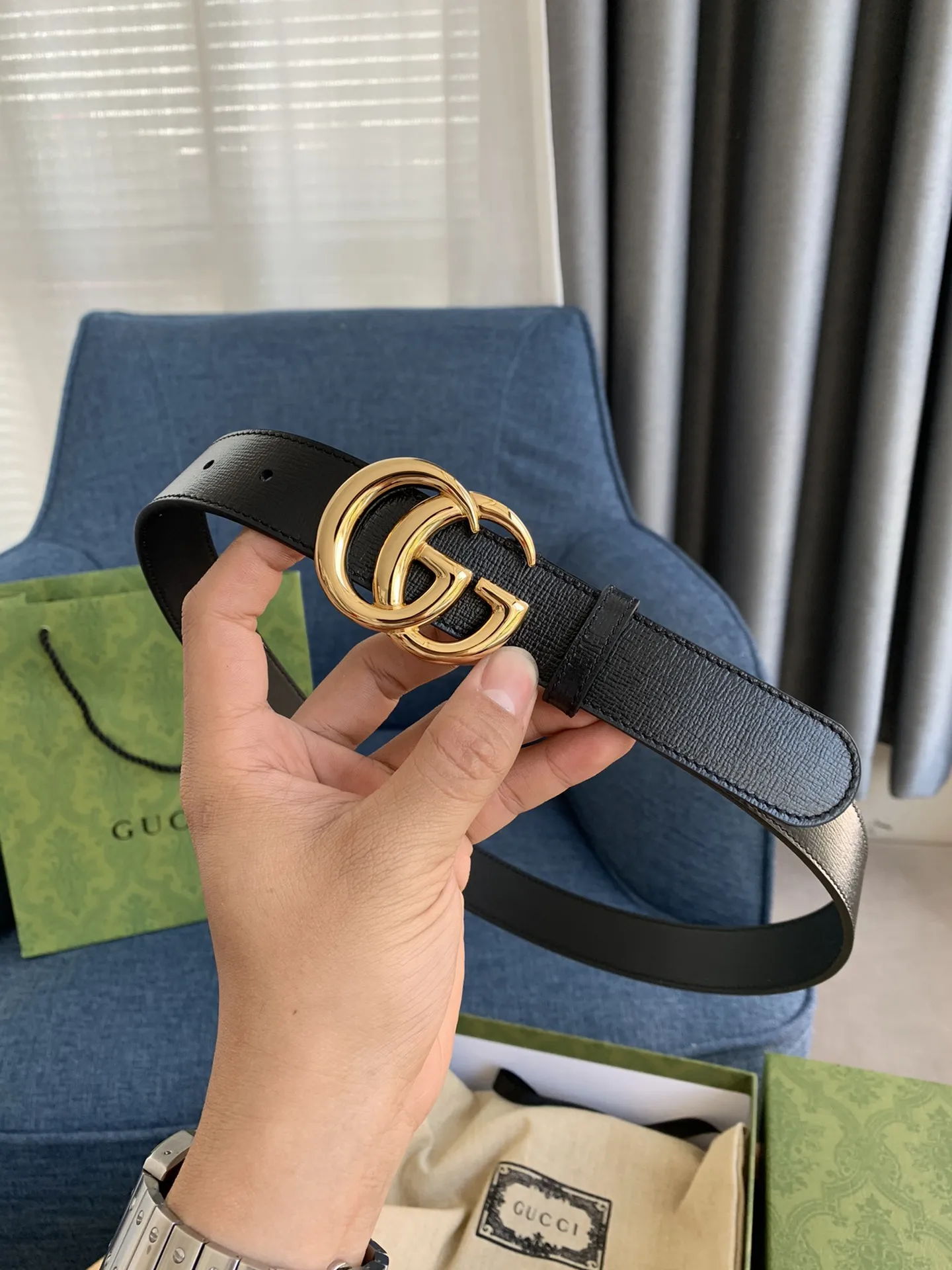 Gucci新作黒レザーベルトゴールドバックル - 画像 (6)