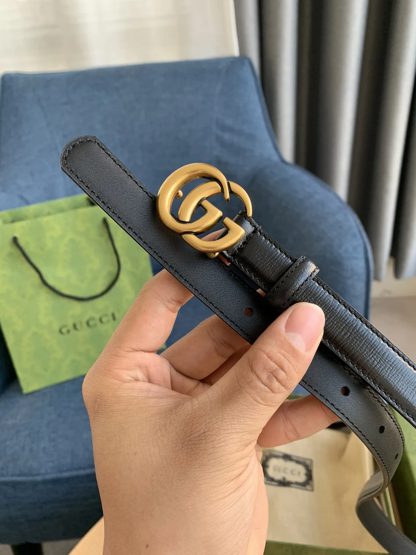 Gucci 新作黒レザーベルトゴールドバックル - 画像 (4)