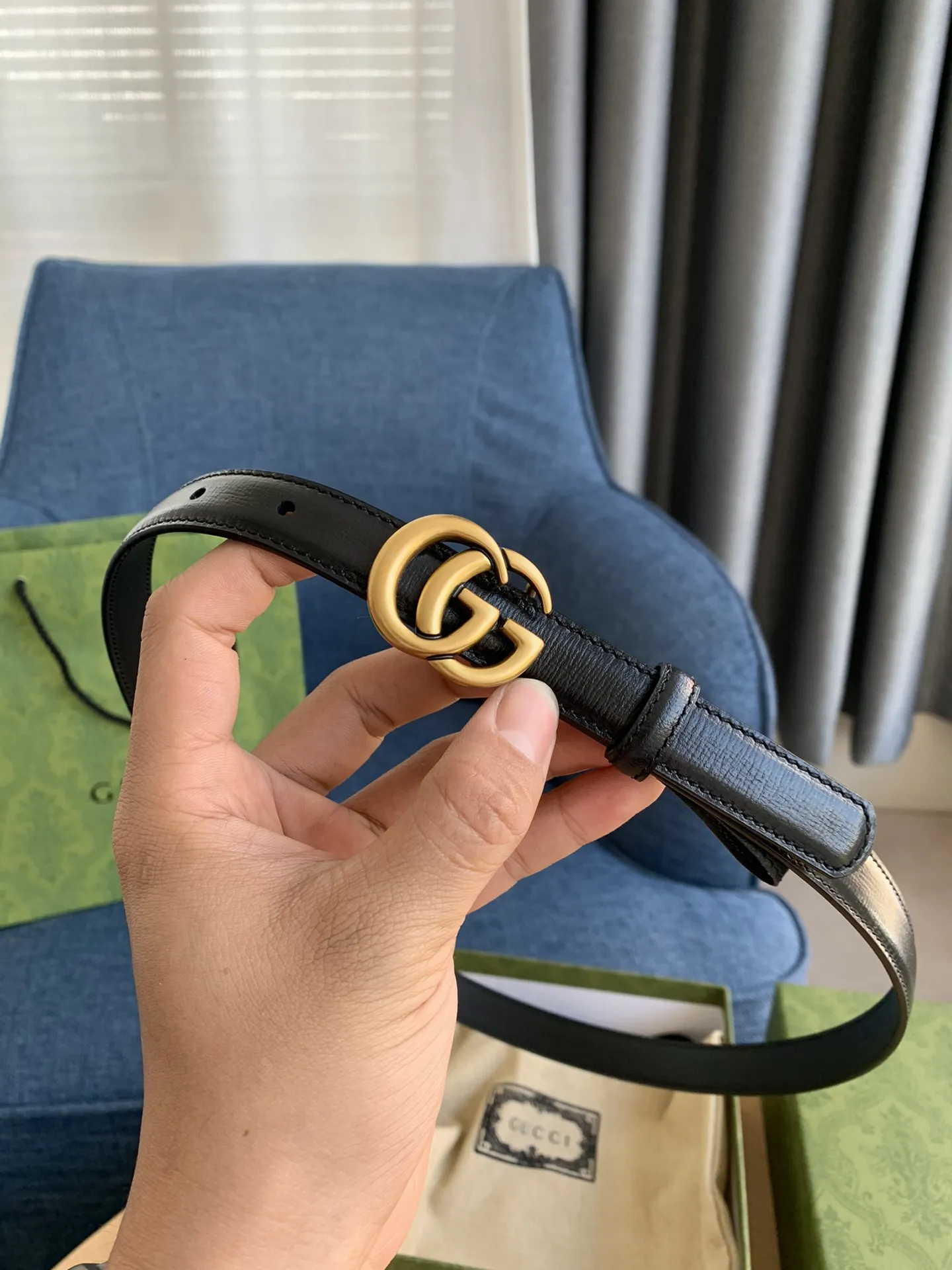 Gucci 新作黒レザーベルトゴールドバックル - 画像 (6)