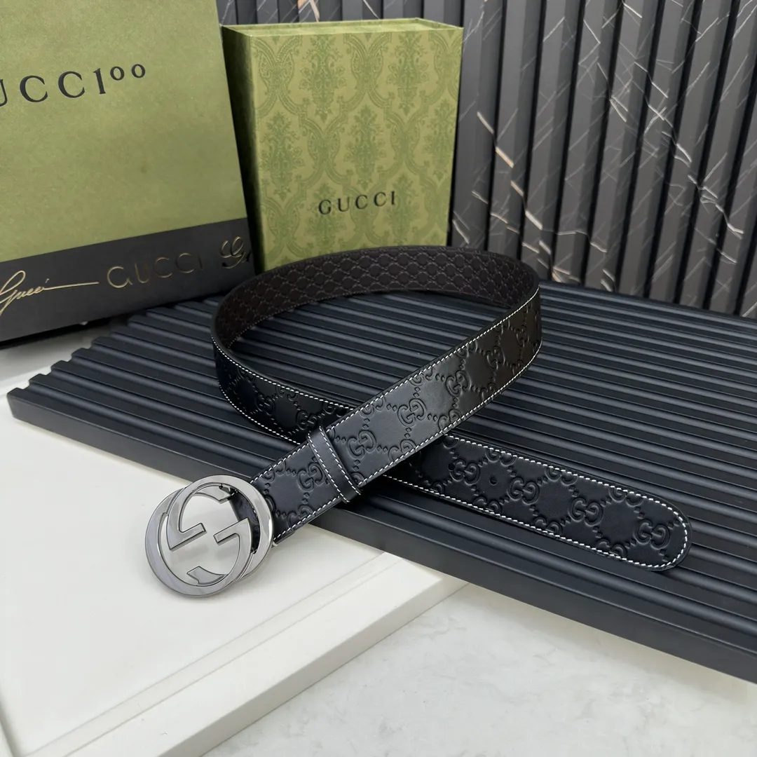 Gucci 新作黒レザーベルト