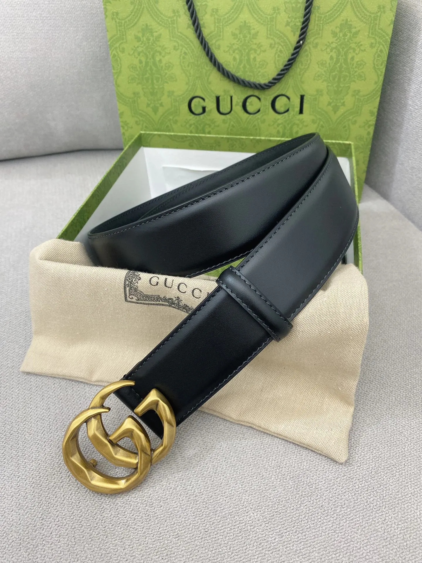 Gucci新作黒ベルトゴールドバックル4cm幅 - 画像 (4)