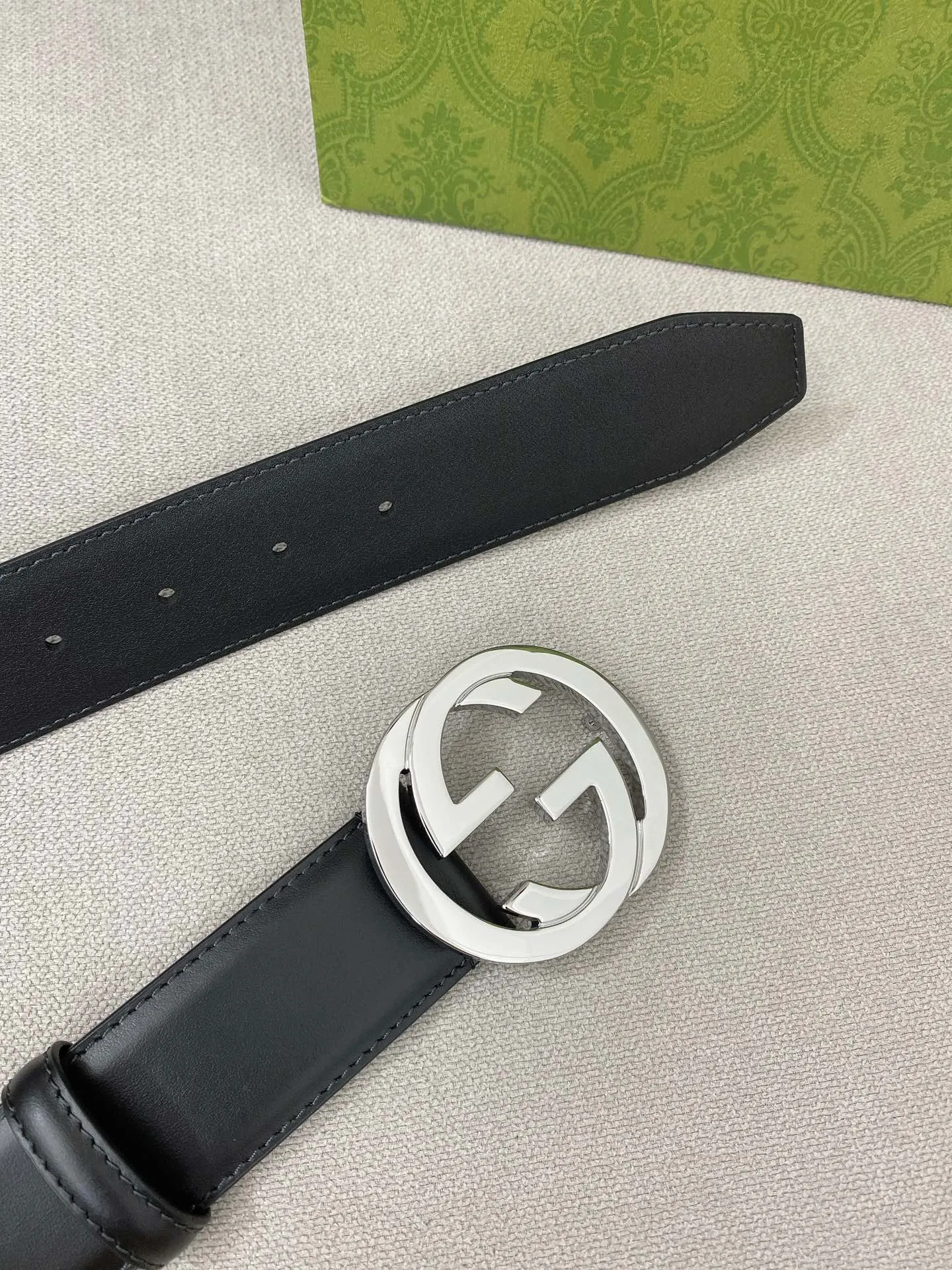 Gucci新作黒ベルトシンプルデザイン - 画像 (7)