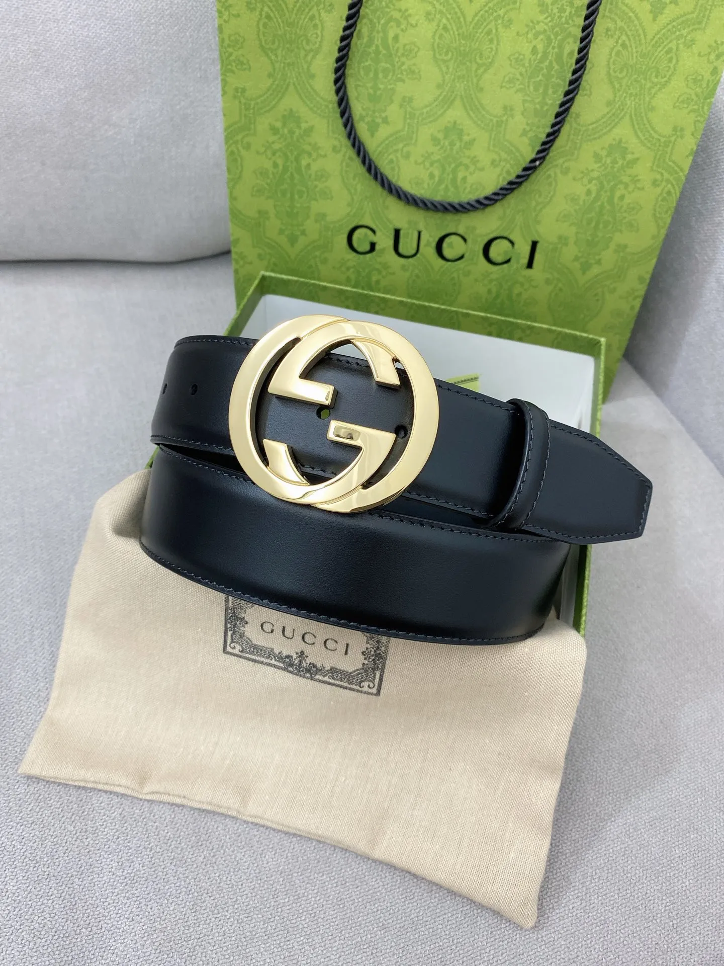 Gucci新作ベルト黒光身デザイン4.0cm幅