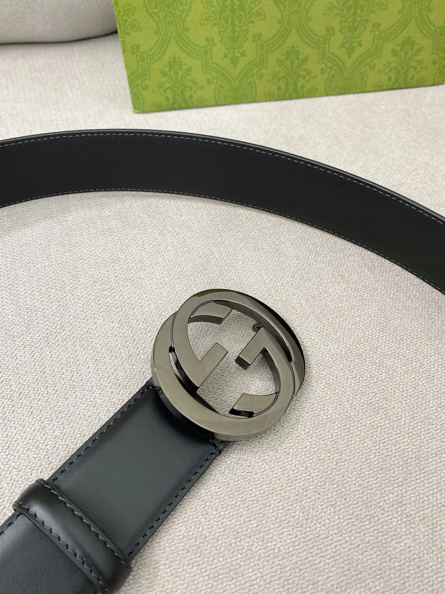 Gucci新作黒ベルトシンプルデザイン - 画像 (8)