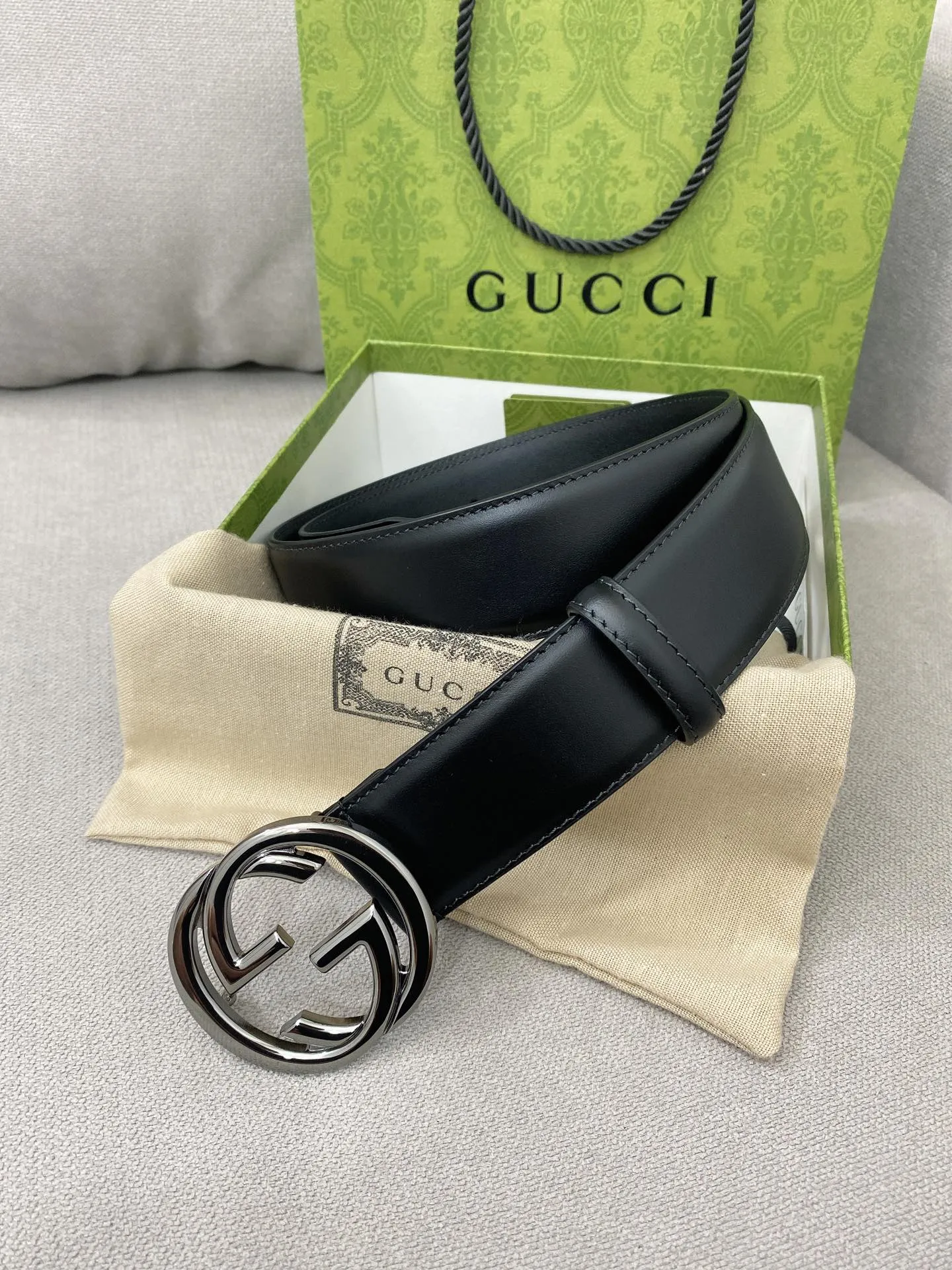 Gucci新作黒シンプルベルト4.0cm幅 - 画像 (4)