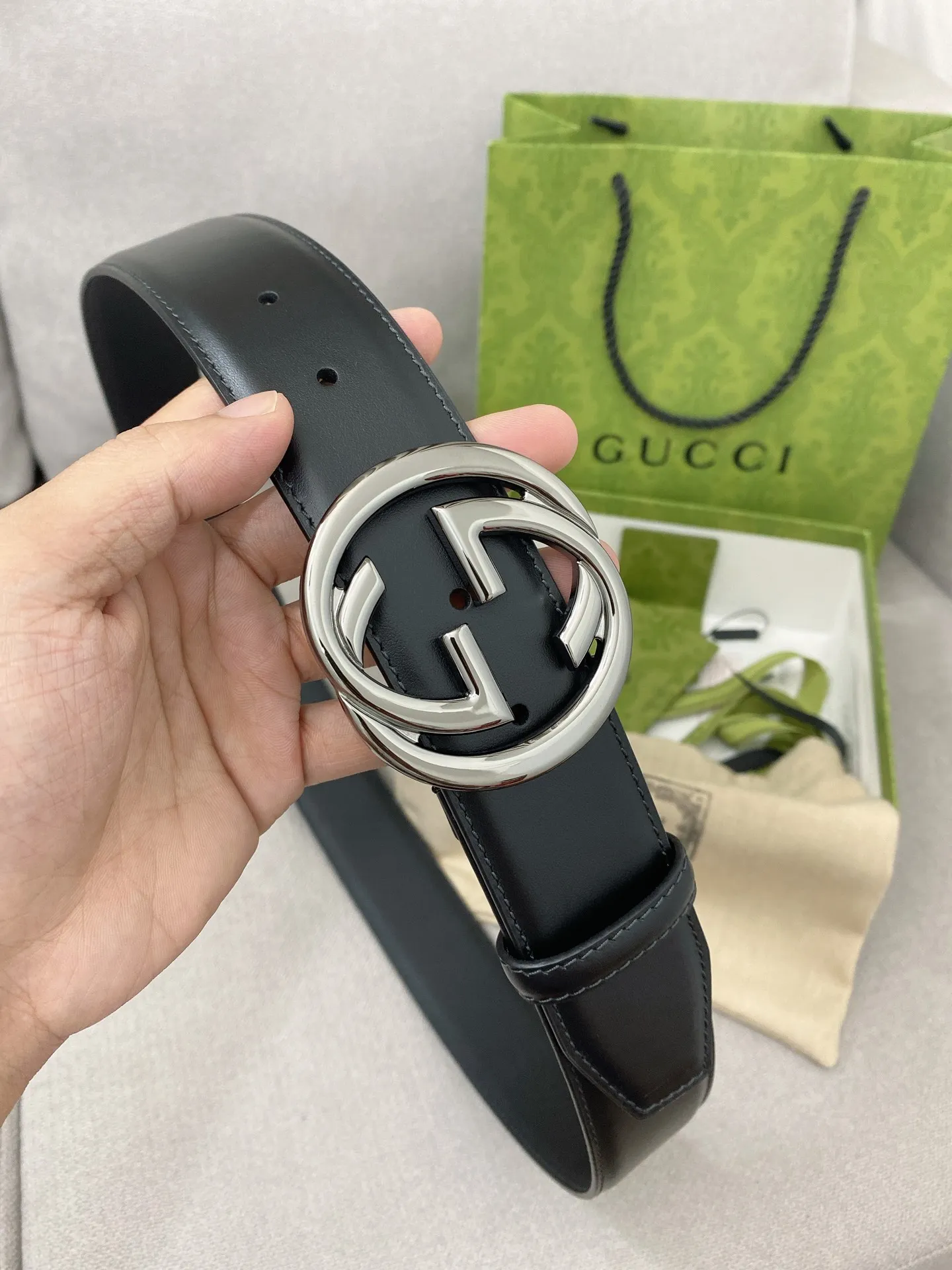 Gucci新作黒シンプルベルト4.0cm幅 - 画像 (5)