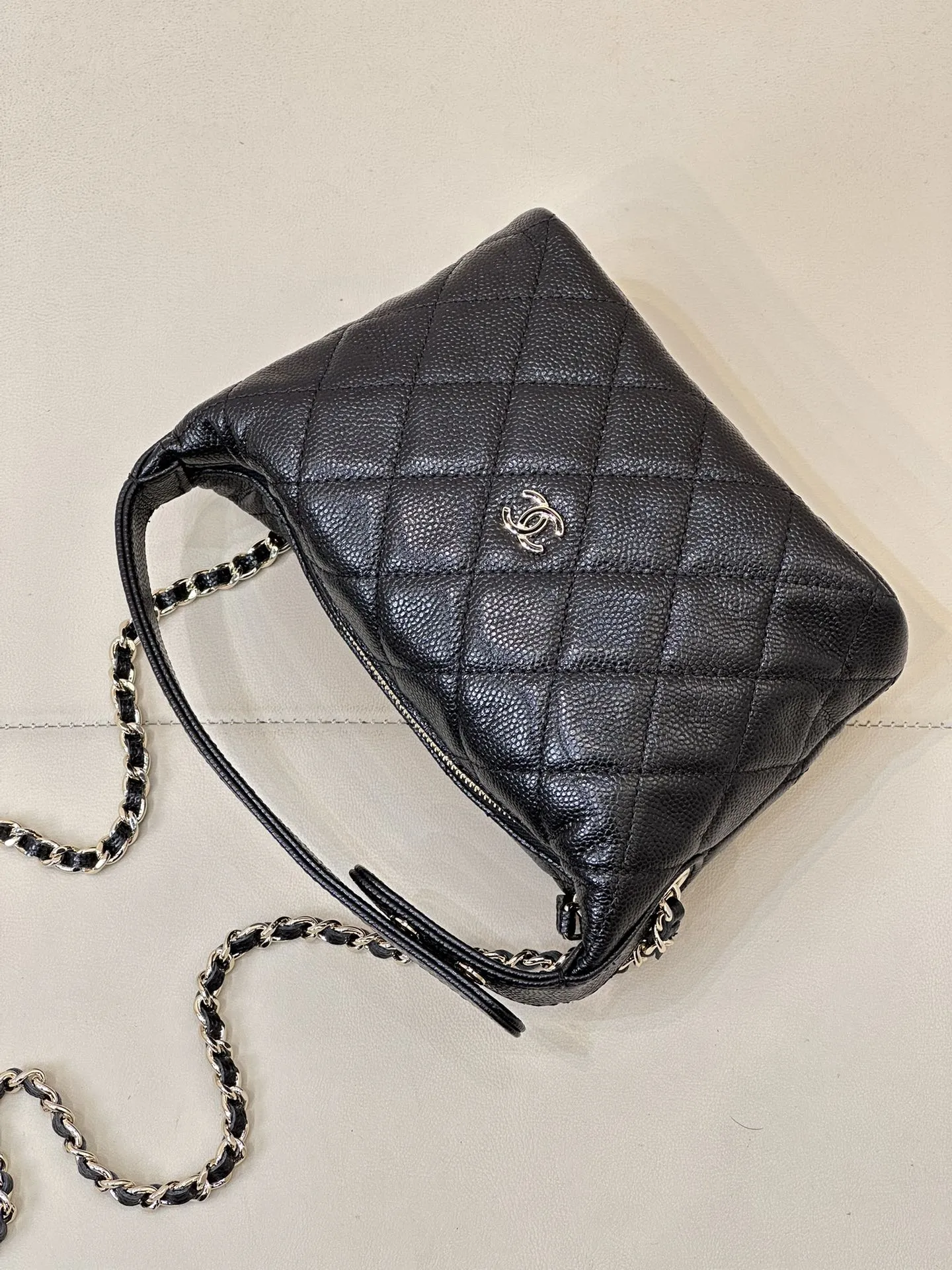 CHANEL 25c新しいランチボックスバッグ ブラック クイiltedデザイン - 画像 (7)