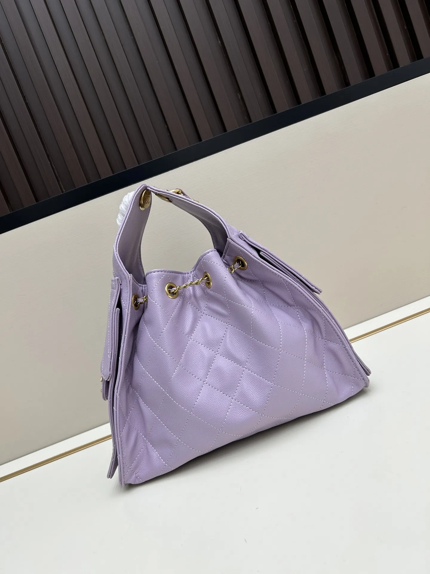 CHANEL 25バッグ パープル 油waxレザー - 画像 (4)