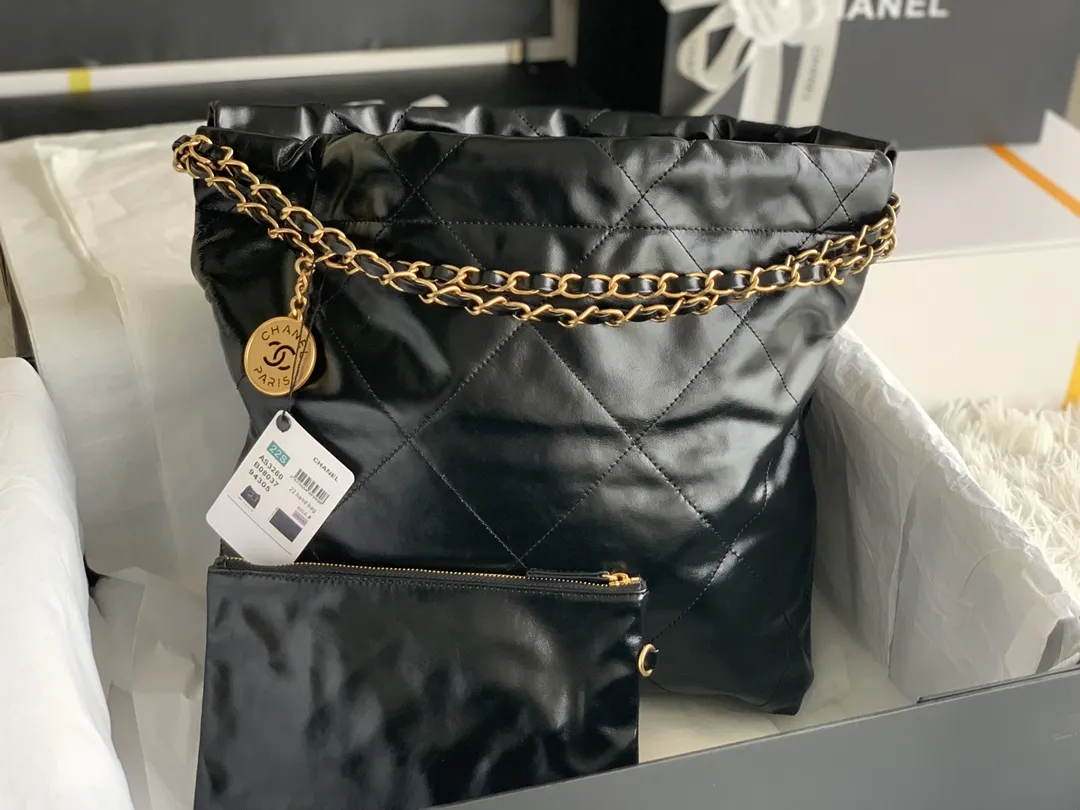 CHANEL 2022新作黒色ソウ口ショッピングバッグ - 画像 (5)