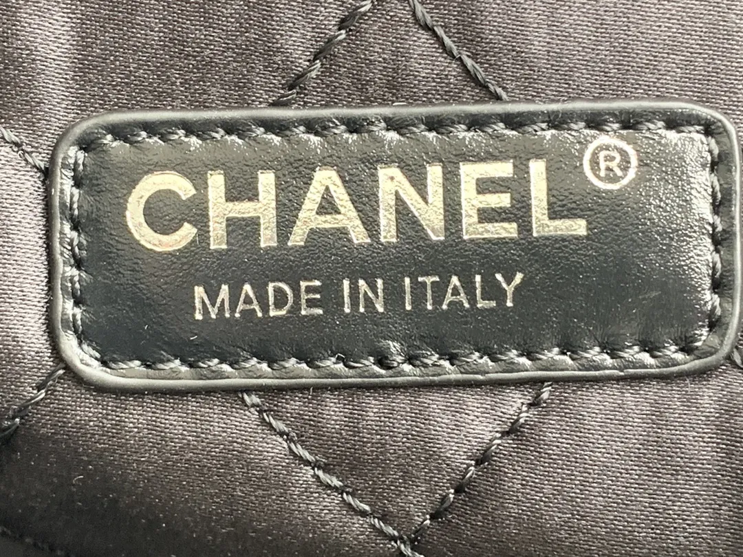 CHANEL 2022新品作黒 油蜡皮ソ口バッグ - 画像 (9)