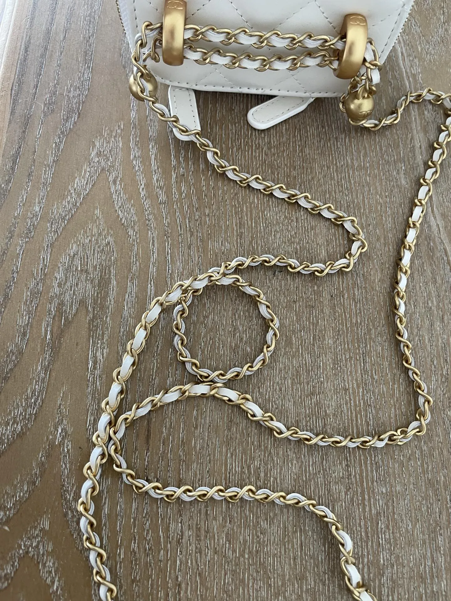 CHANEL 24C 白 ダブルゴールデンボックスバッグ - 画像 (9)