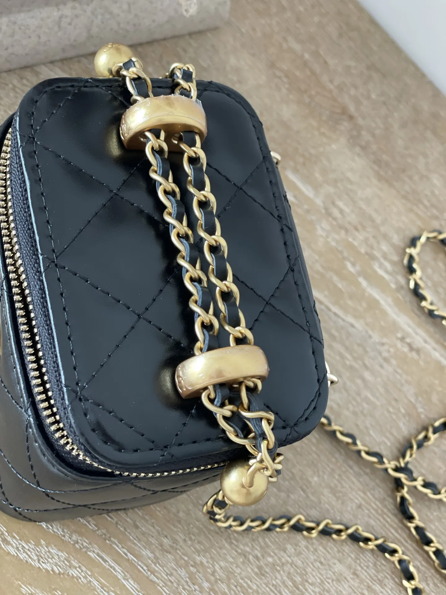 CHANEL 24Cダブルゴールドボールボックス ブラック - 画像 (6)