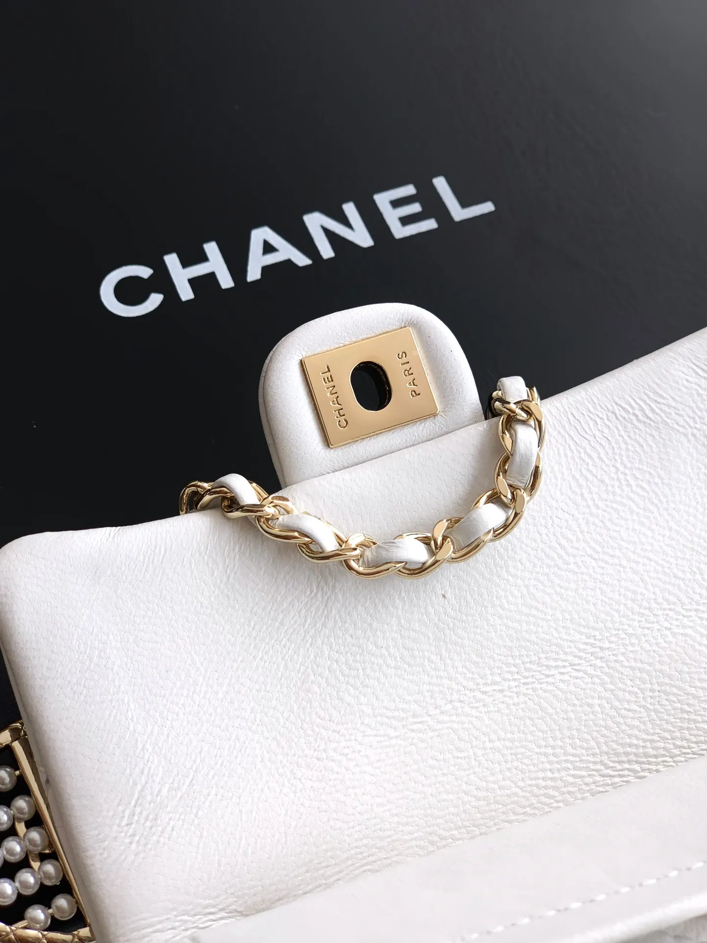 CHANEL ワインレッドミニハートパールCFストラップ - 画像 (8)