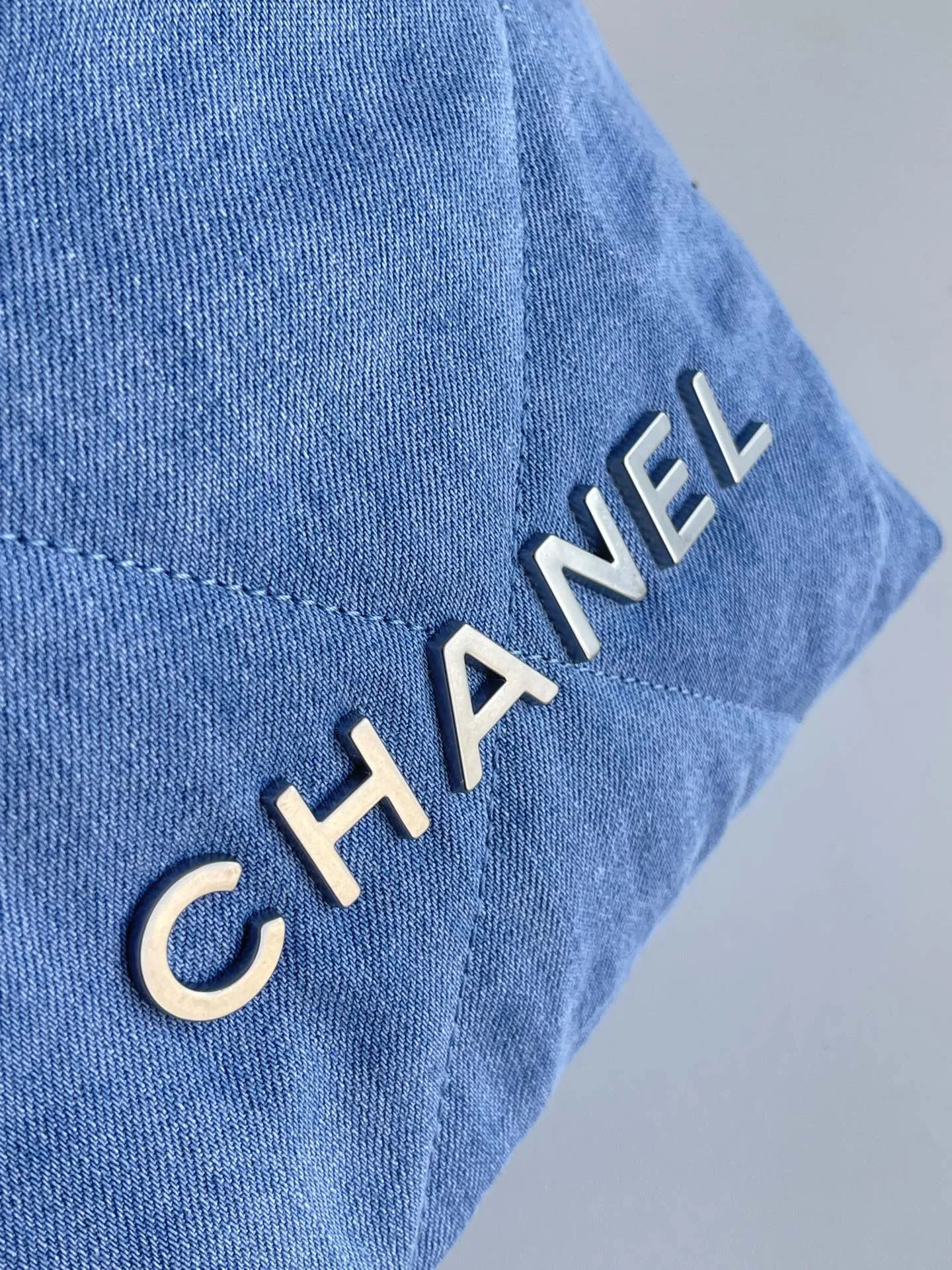 CHANEL ミニバッグ ブルー デニム風 AS3980 - 画像 (7)