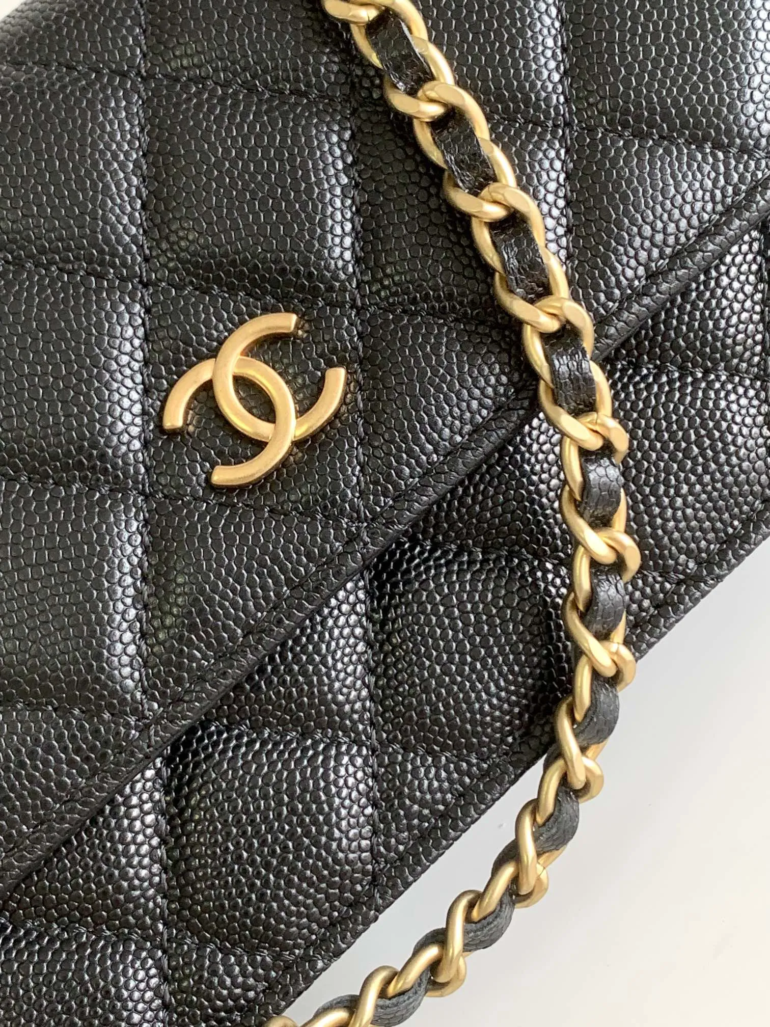 CHANEL 黒金鎖WOCバッグ スタイル6467 - 画像 (6)