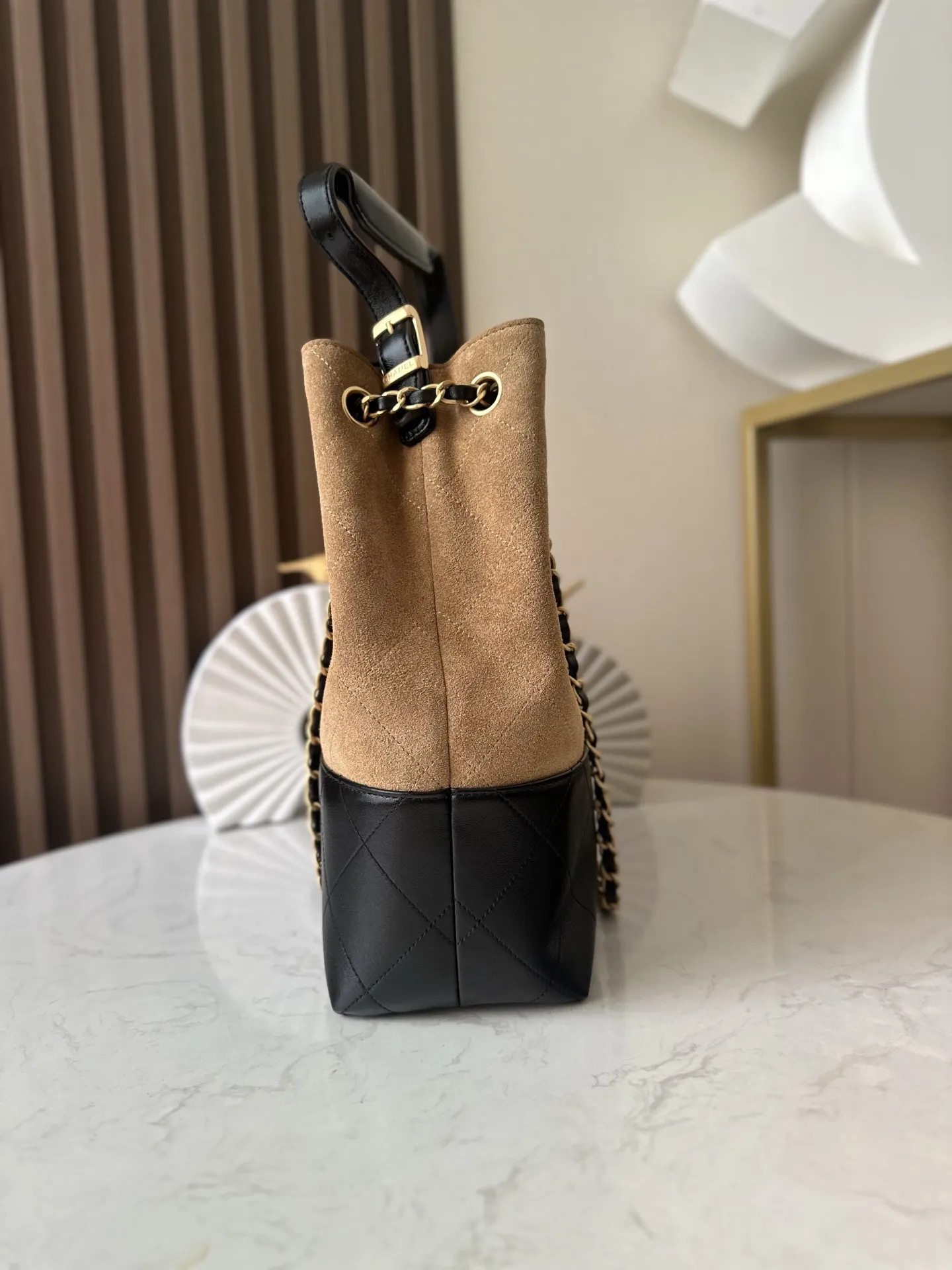 Chanel25A高級手作り坊仔牛革バッグブラウンカラーバイカラーバッグ - 画像 (3)