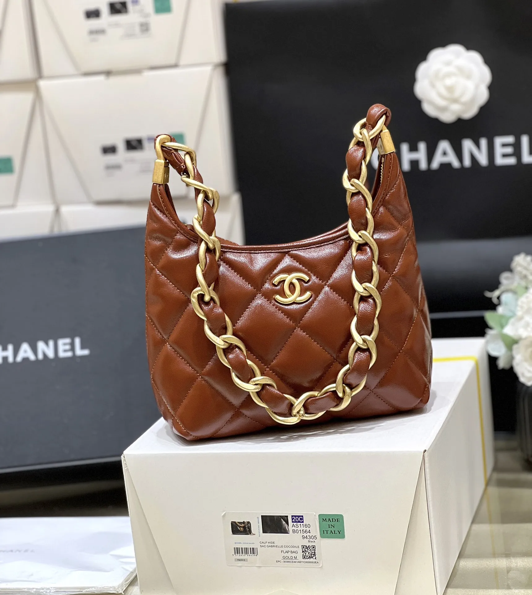 CHANEL 茶色チェーンバッグ キルティングデザイン - 画像 (3)