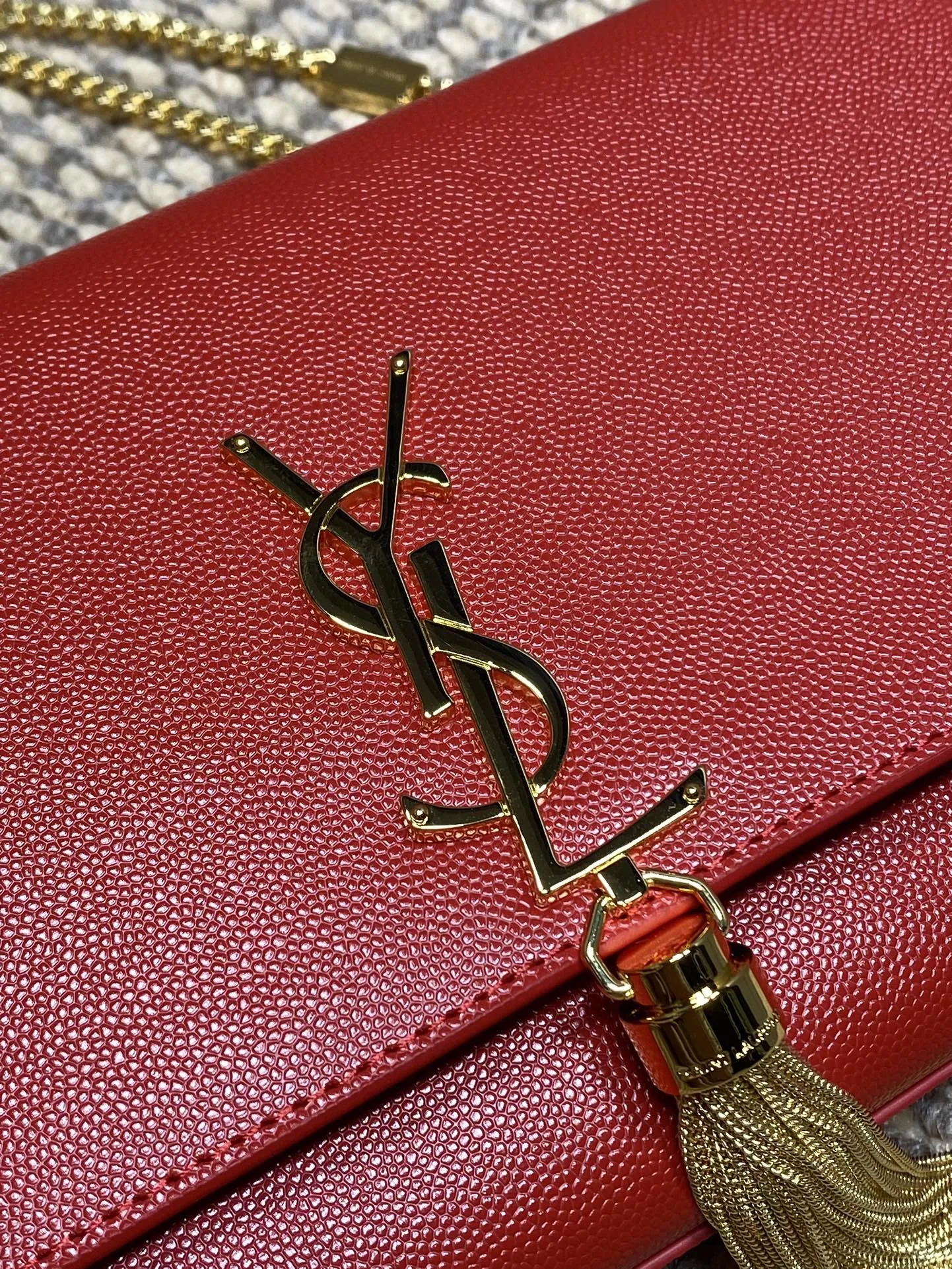 Yves Saint Laurent レッド流苏小包大号 - 画像 (7)