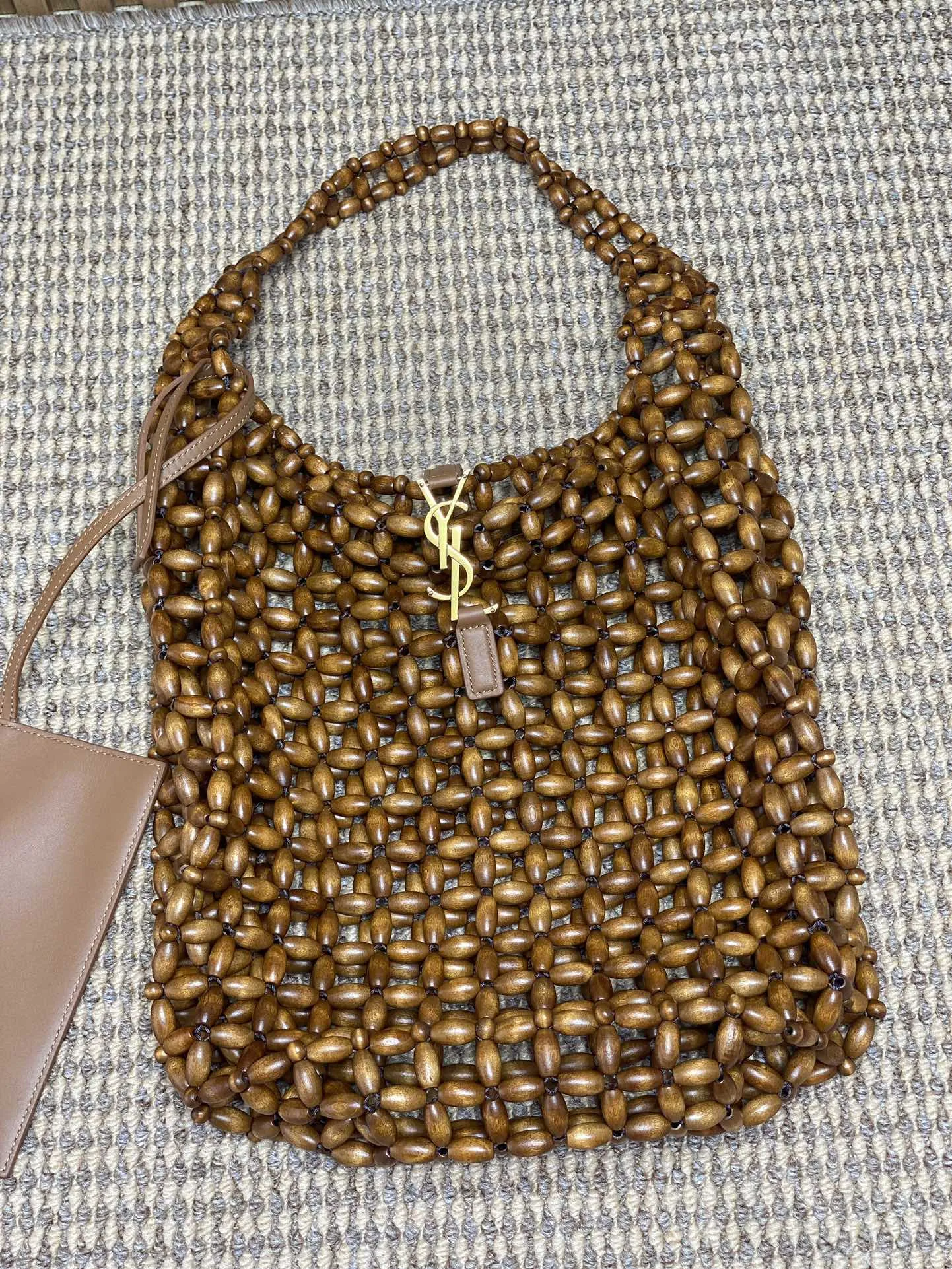 Yves Saint Laurent ホーボー木珠バッグ ブラウン - 画像 (5)