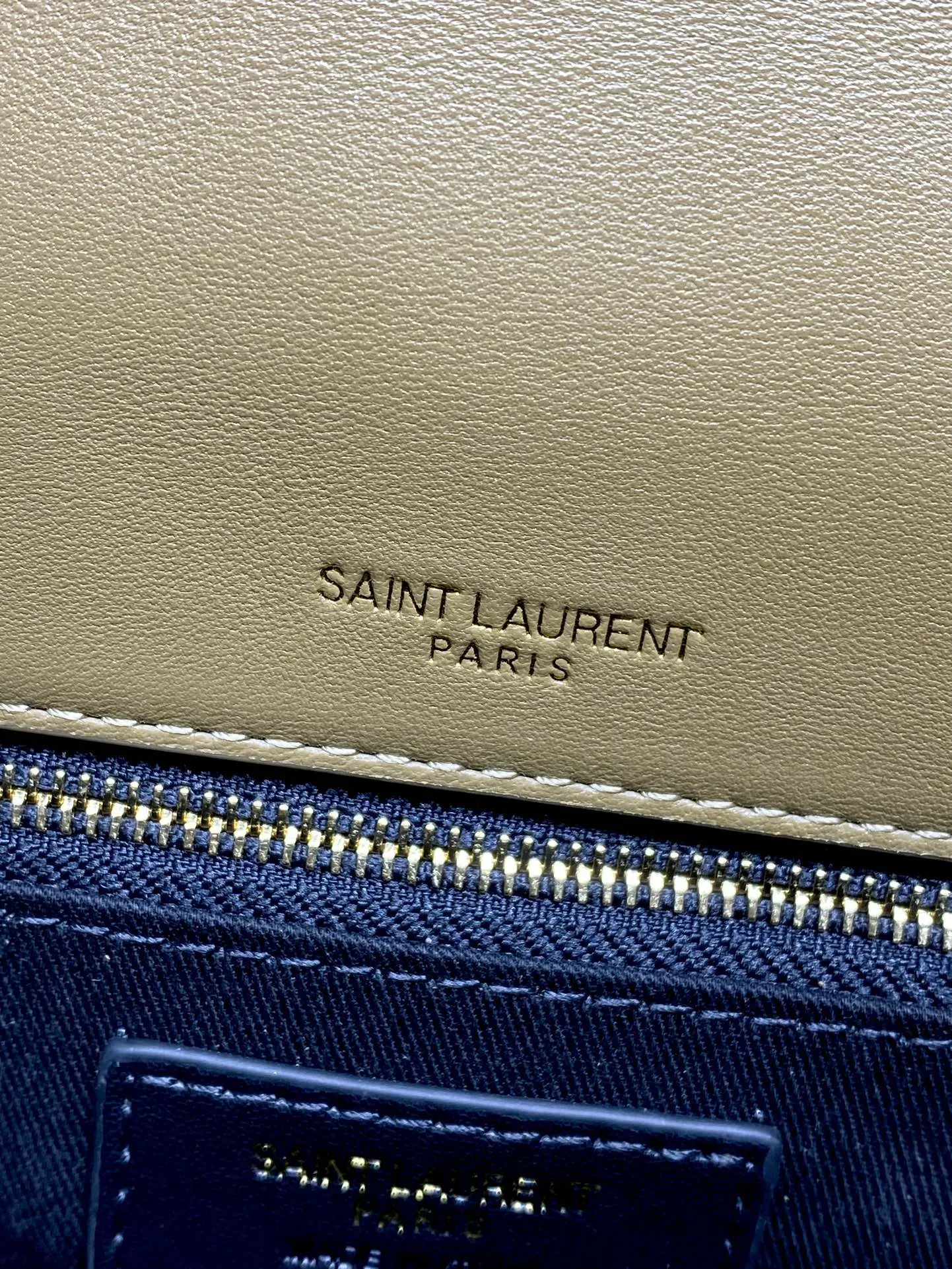 Yves Saint Laurent カーキ カルプソバッグ - 画像 (9)