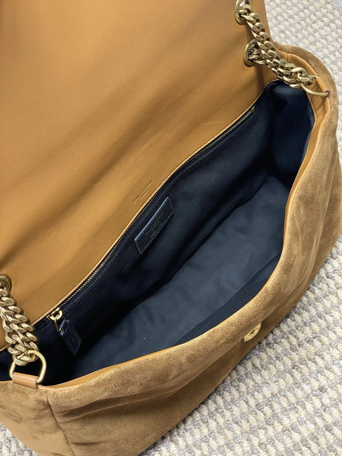 Yves Saint Laurent カルメル色 Calypsoバッグ - 画像 (10)