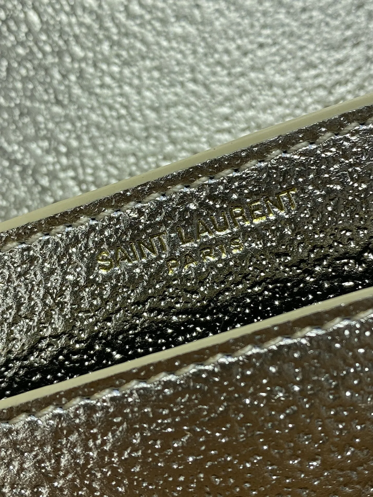 Yves Saint Laurent ゴールド サンセットバッグ - 画像 (8)