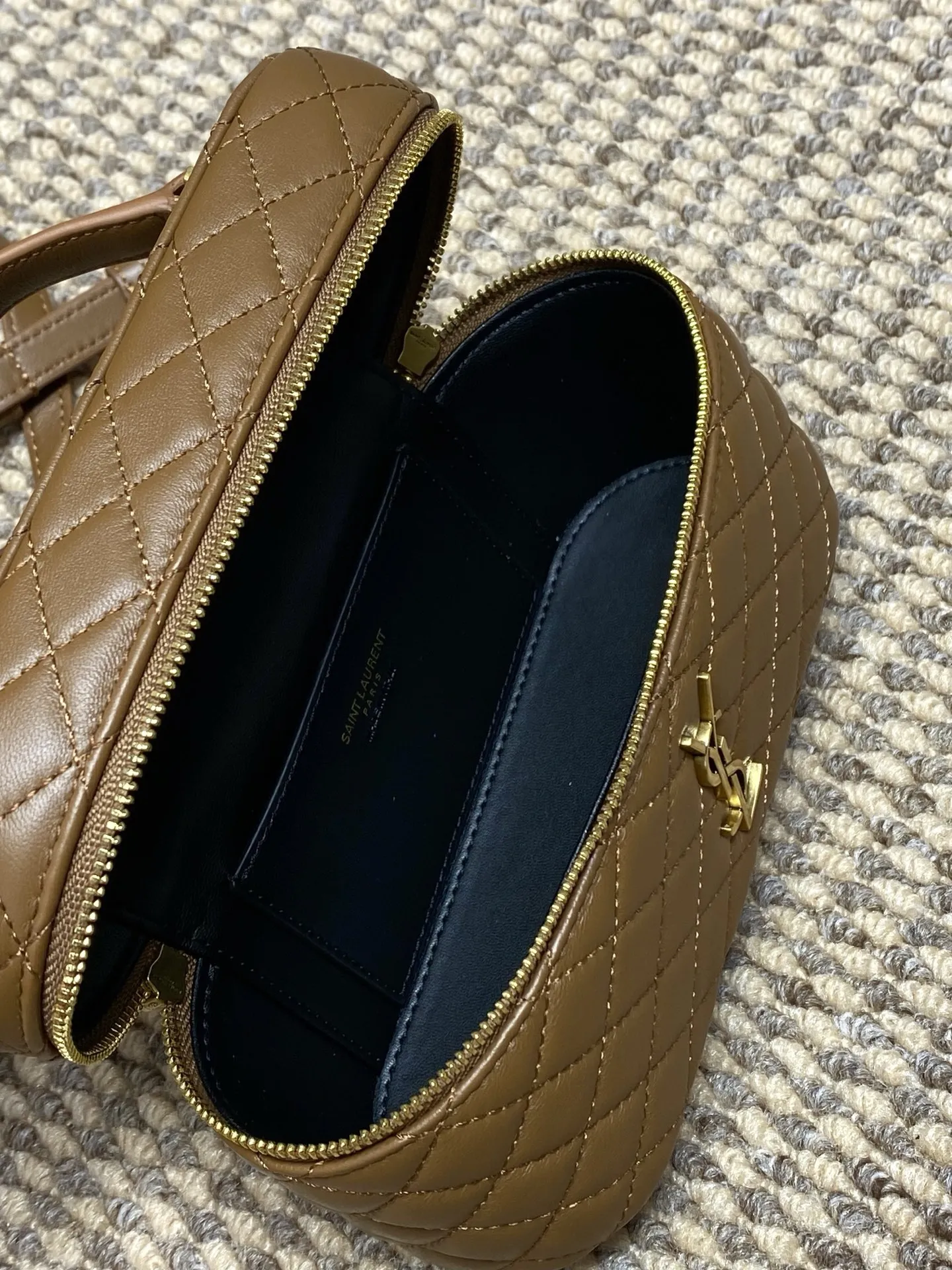 Yves Saint Laurent 棕色小gabyボックスバッグ - 画像 (10)