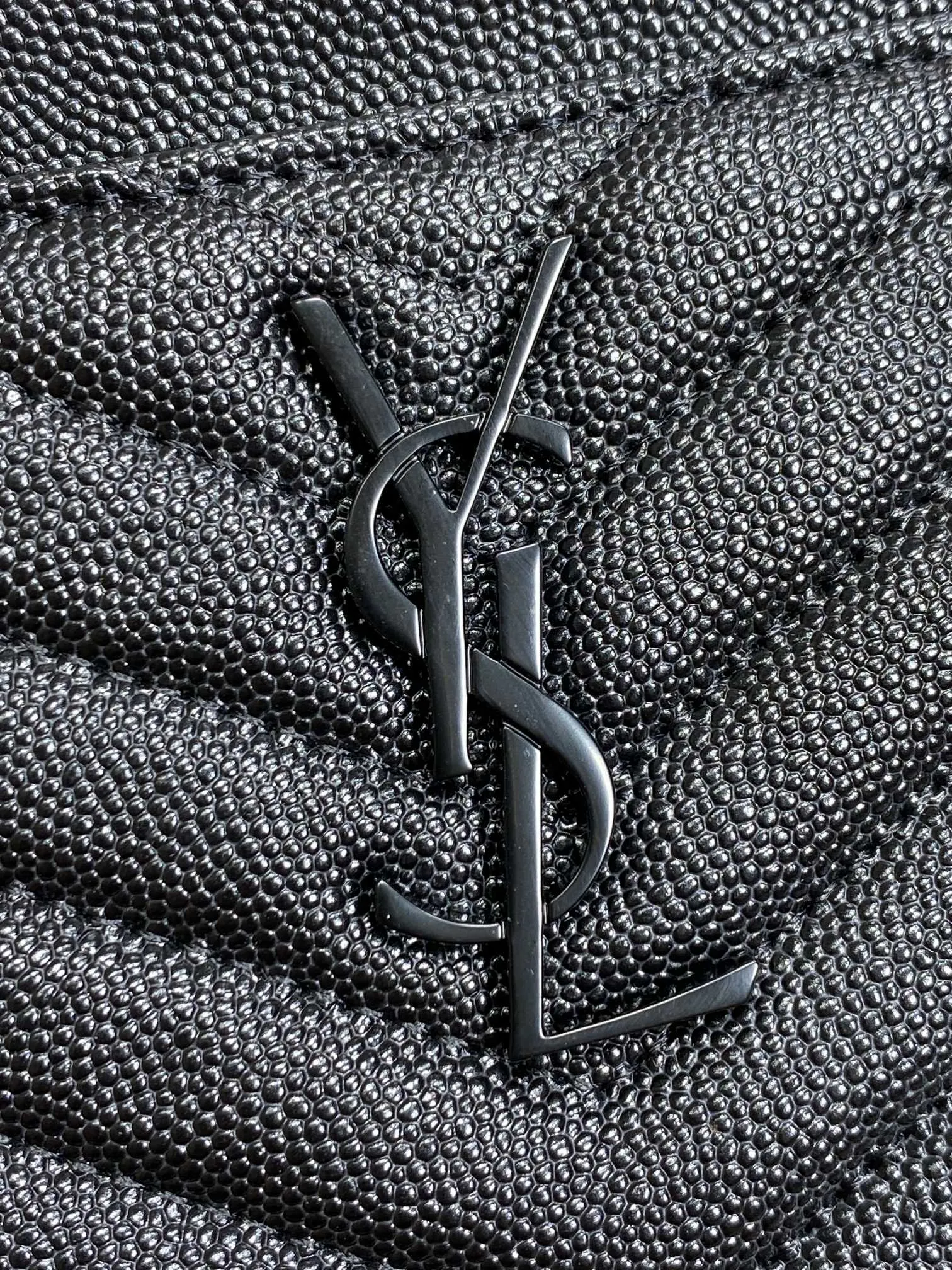 Yves Saint Laurent 黒 魚子酱ランチパーチ - 画像 (6)