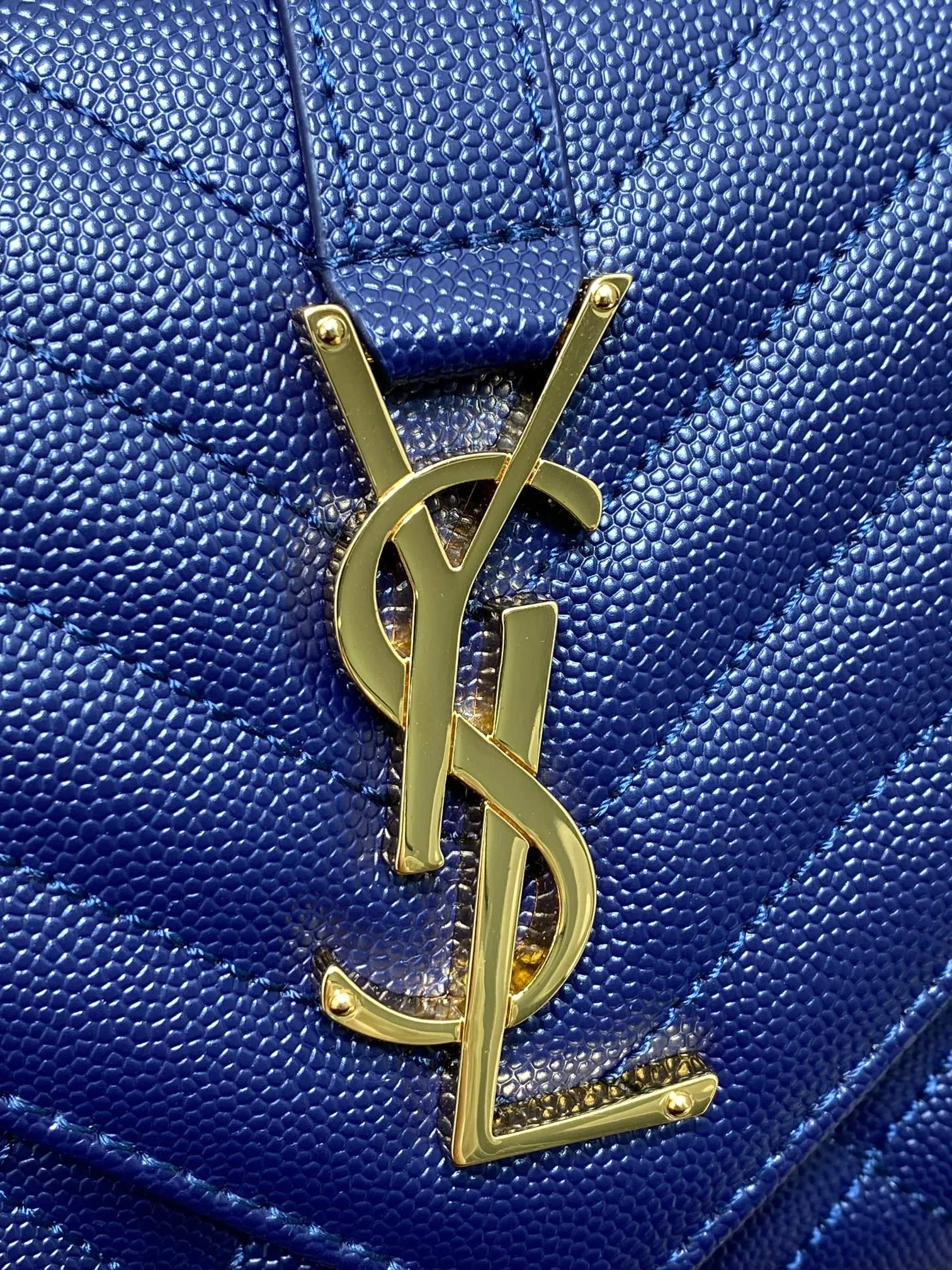 Yves Saint Laurent ブルー 真皮球紋付レターパック - 画像 (6)